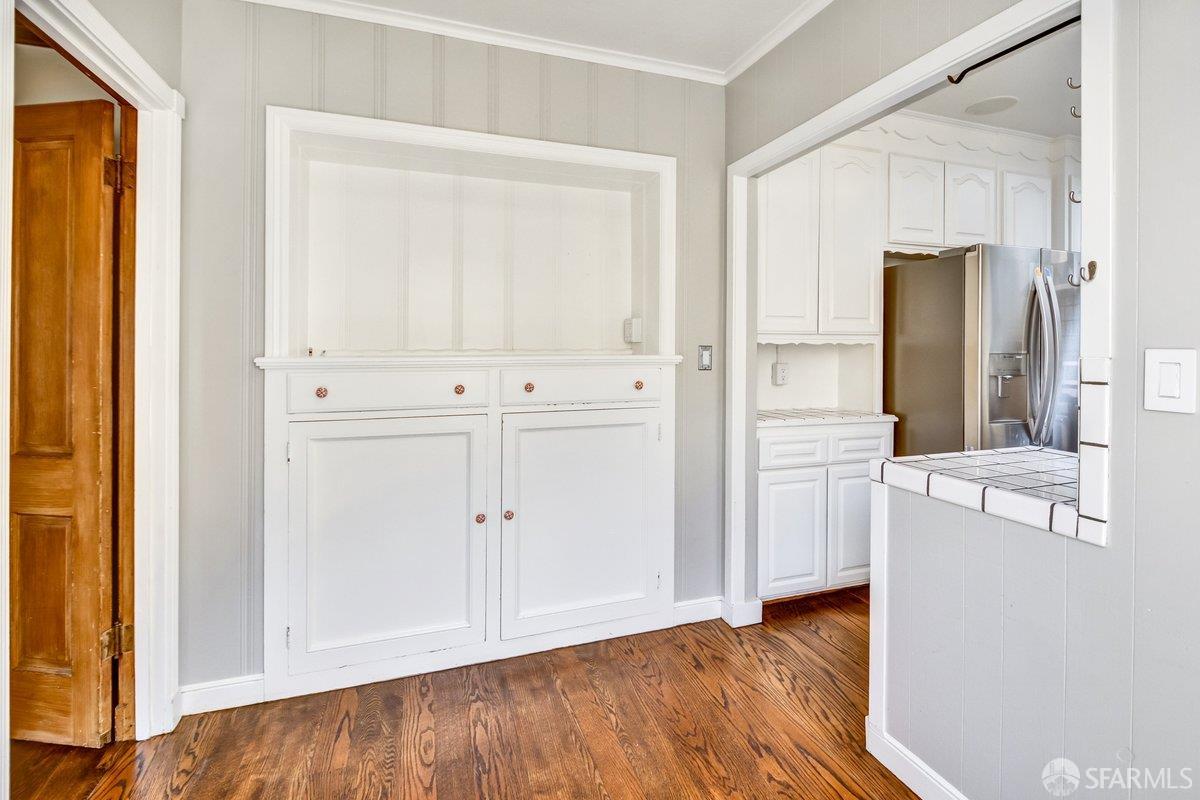 Detail Gallery Image 9 of 31 For 1770 17th Ave, San Francisco,  CA 94122 - 3 Beds | 2 Baths