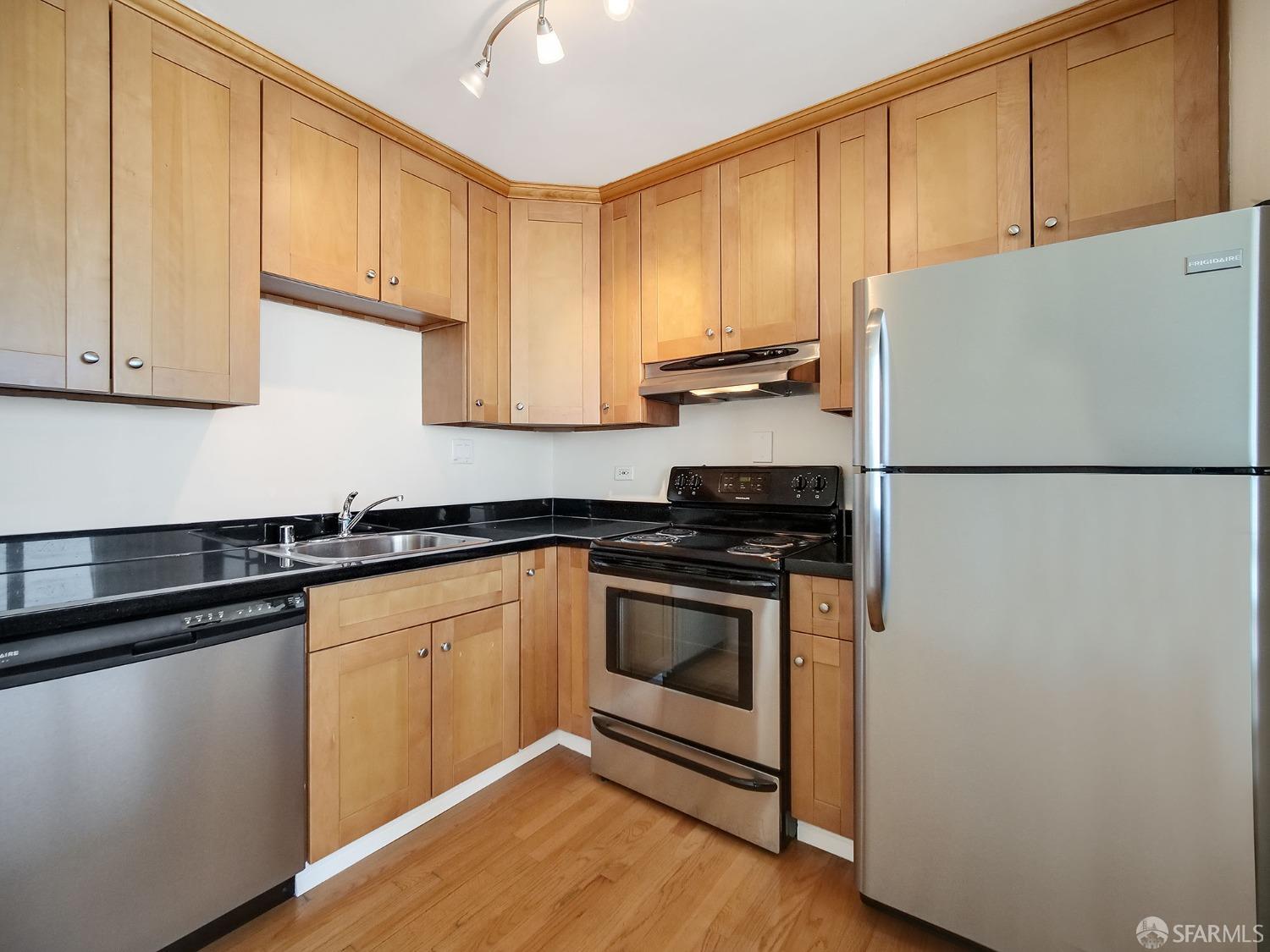 Detail Gallery Image 15 of 36 For 1800 Pacific Ave #701,  San Francisco,  CA 94109 - 2 Beds | 2 Baths