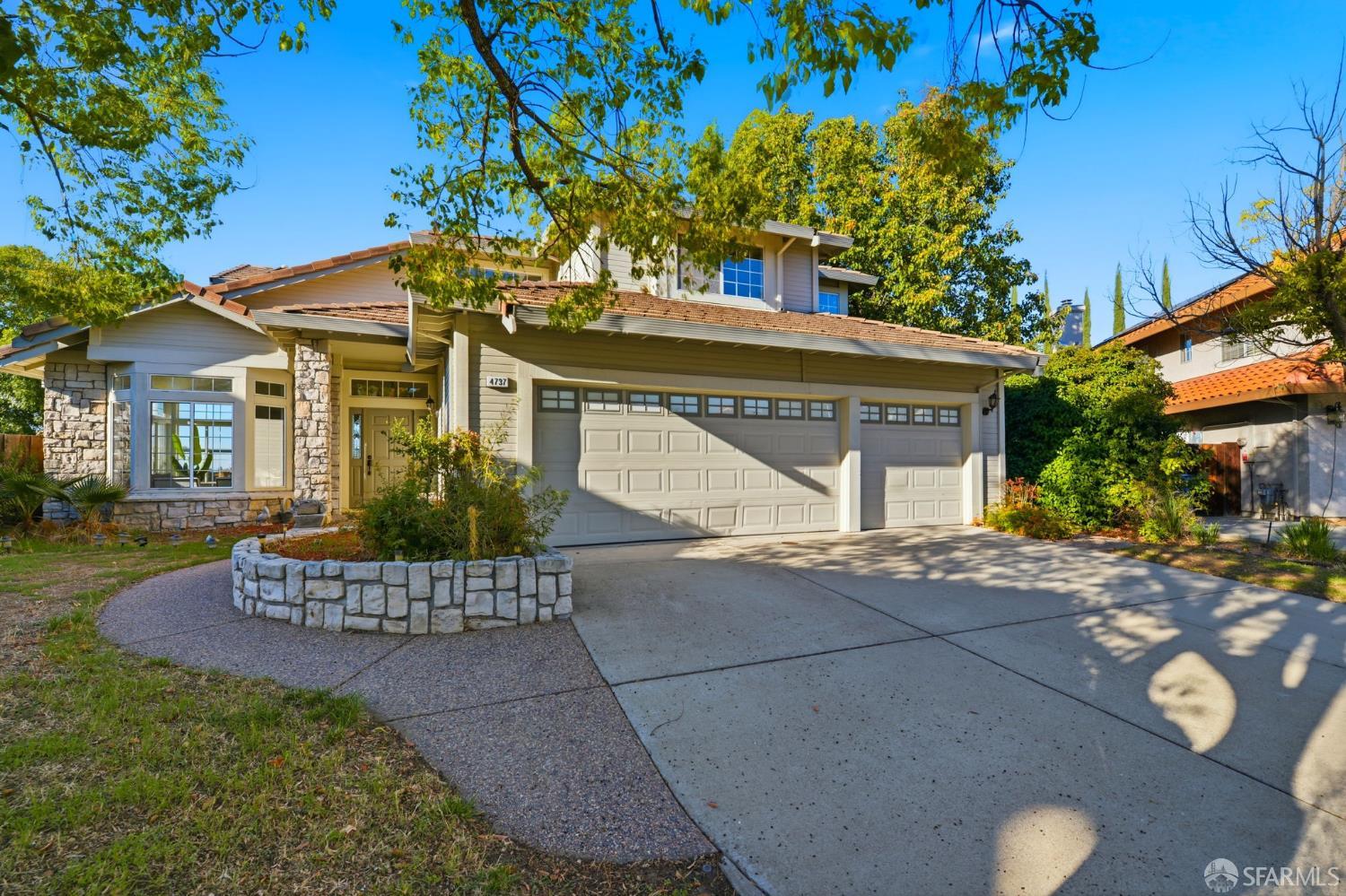 Detail Gallery Image 2 of 41 For 4737 Crestone Peak Ct, Antioch,  CA 94531 - 4 Beds | 3 Baths