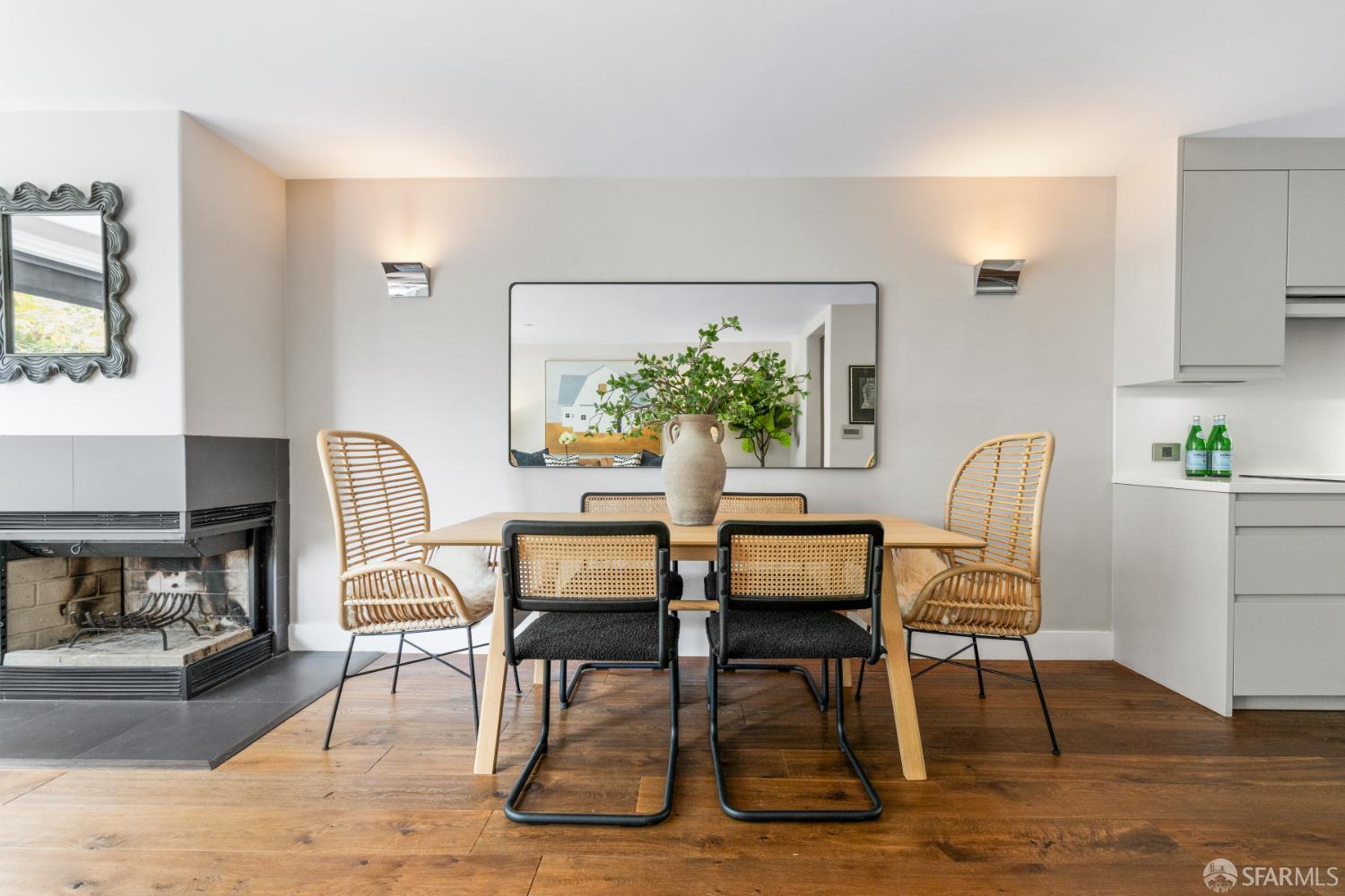 Photo #6: 425085724 Listing: Photo #6