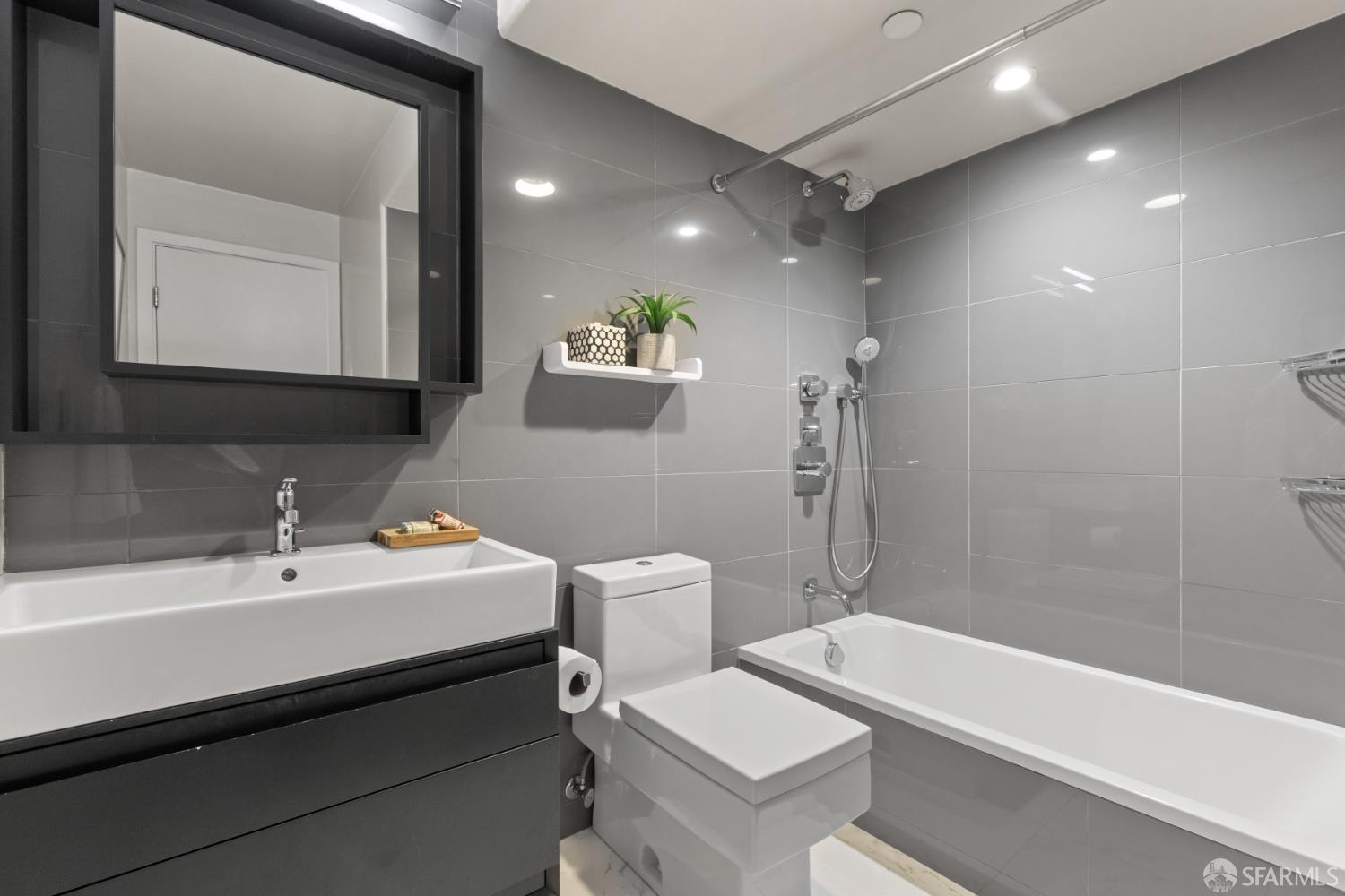 Photo #20: 425085724 Listing: Photo #20