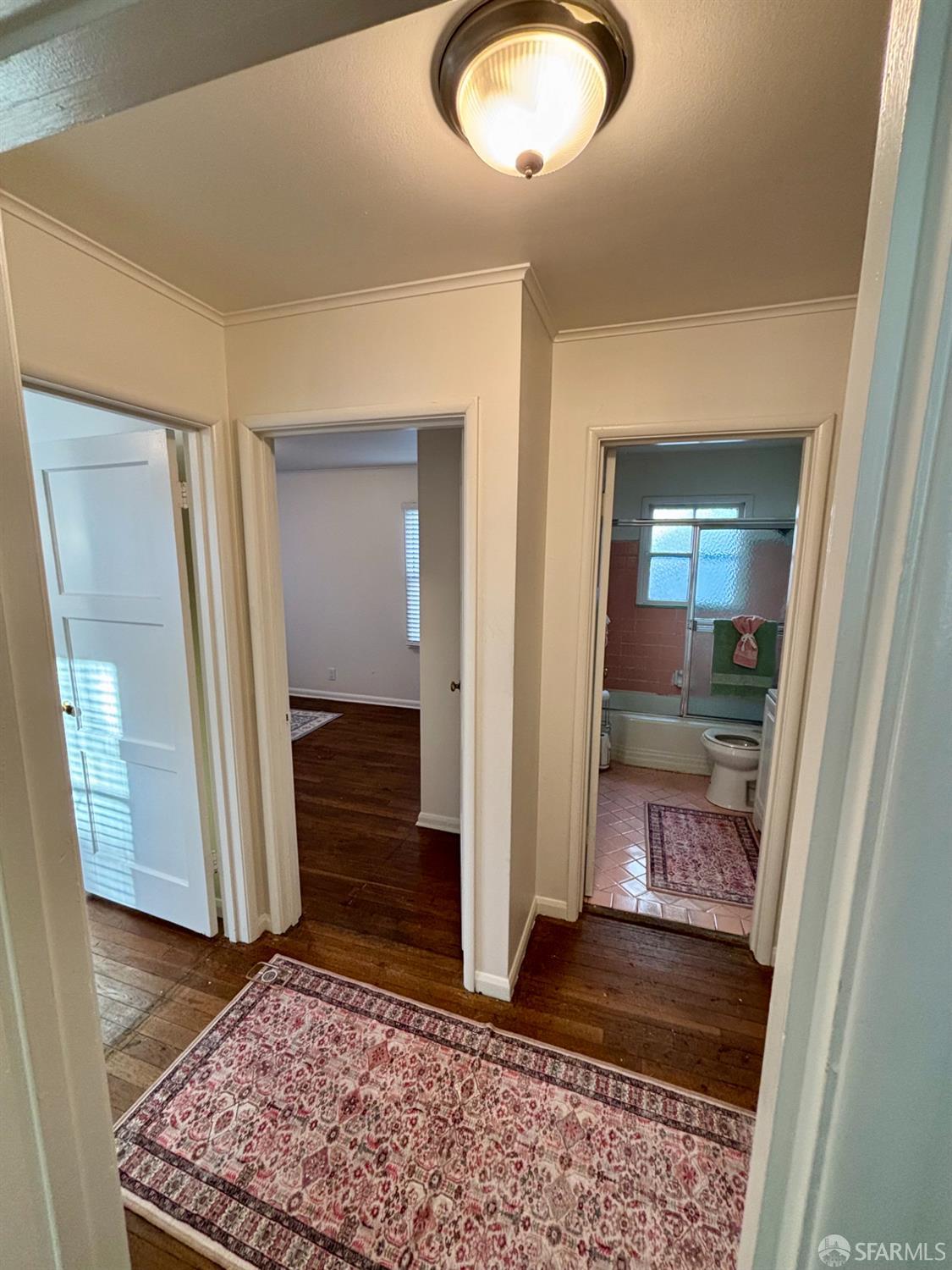 Detail Gallery Image 17 of 25 For 1127 Hollyburne Ave, Menlo Park,  CA 94025 - 3 Beds | 1 Baths