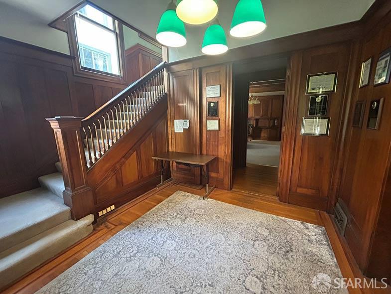 Detail Gallery Image 4 of 20 For 1410 Jackson St, Oakland,  CA 94612 - – Beds | – Baths