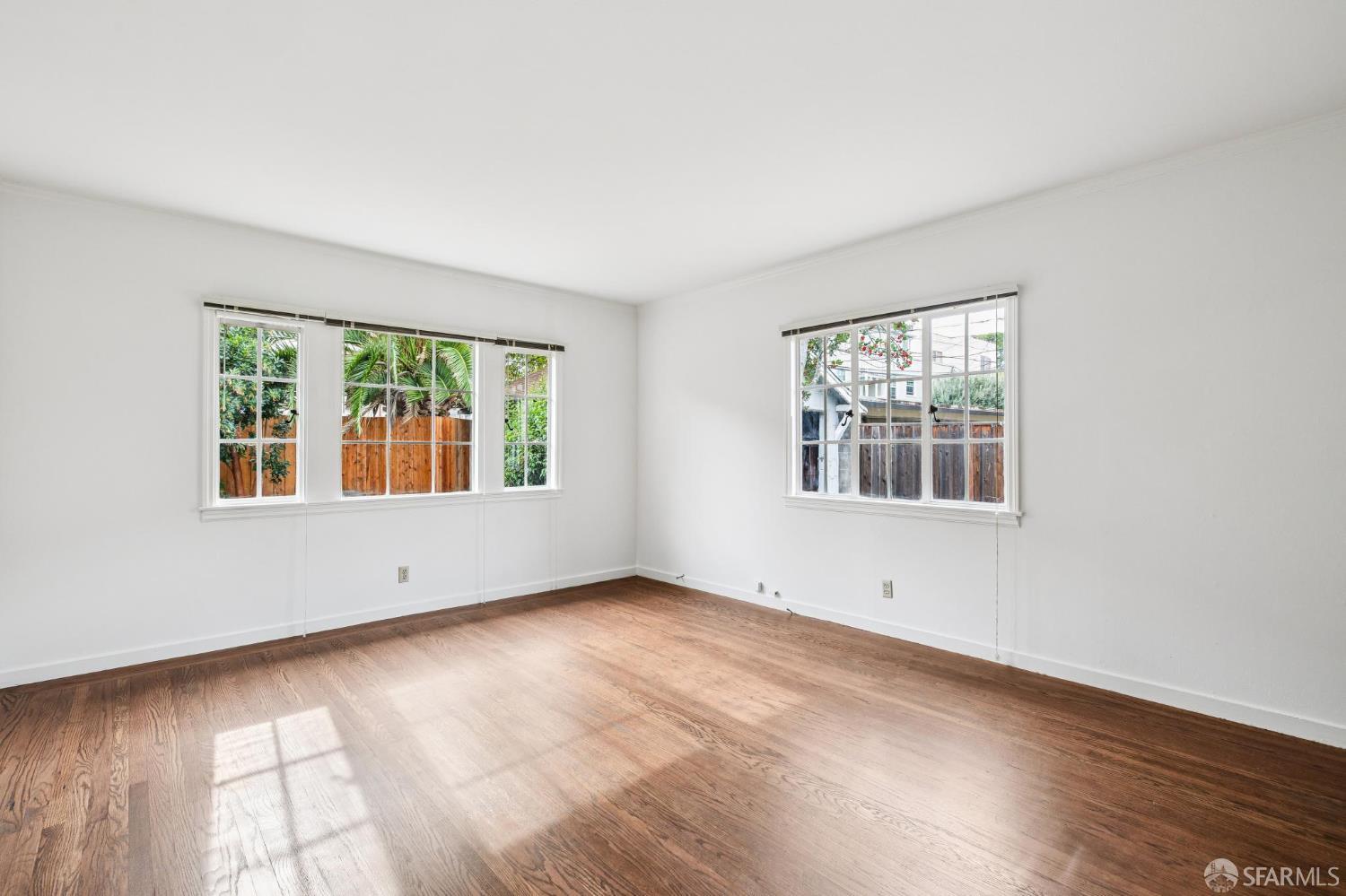 Detail Gallery Image 46 of 72 For 1115 Capuchino Ave, Burlingame,  CA 94010 - – Beds | – Baths