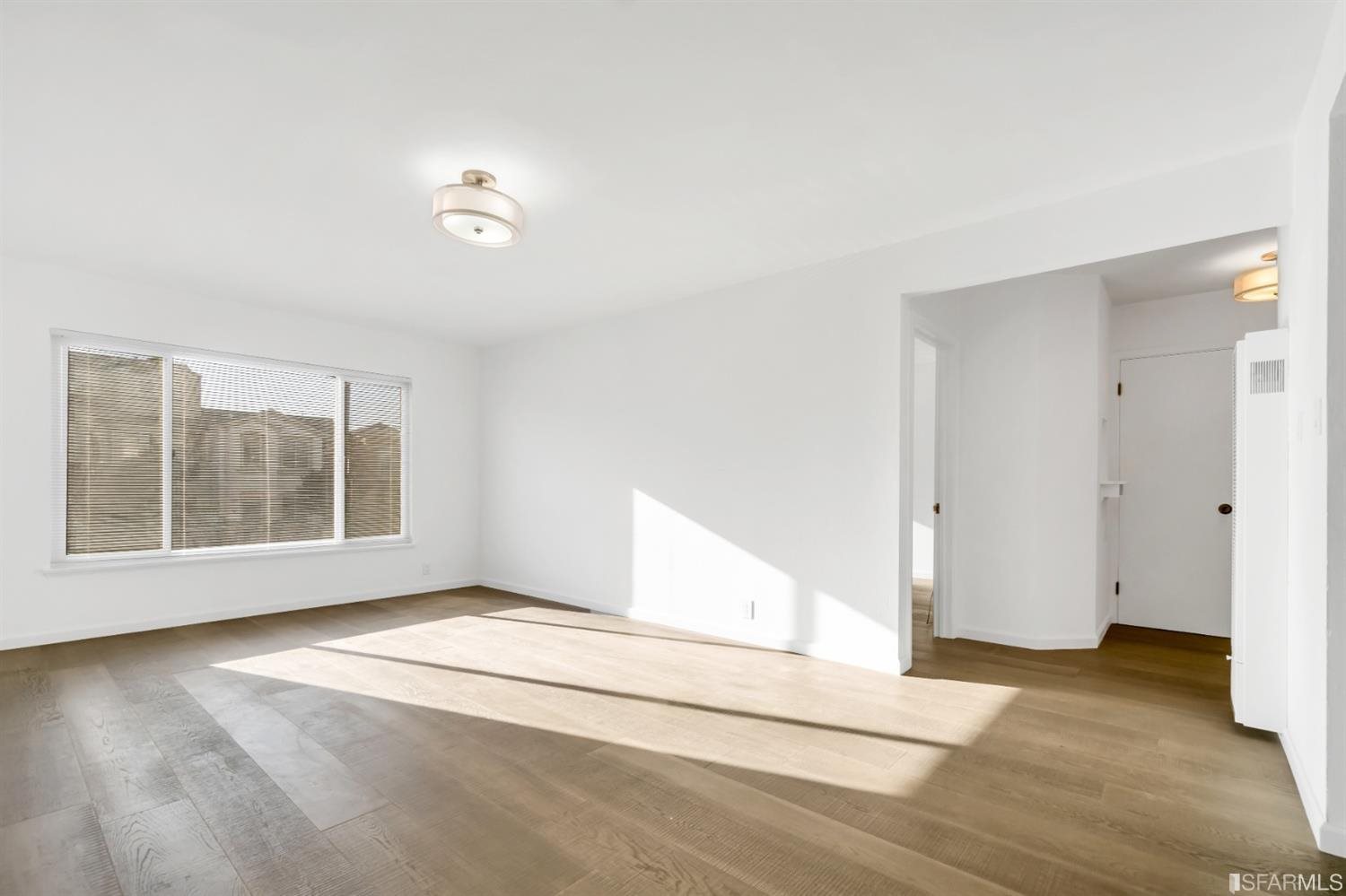 Detail Gallery Image 10 of 11 For 1700 19th Ave #2,  San Francisco,  CA 94122 - 10 Beds | 8 Baths