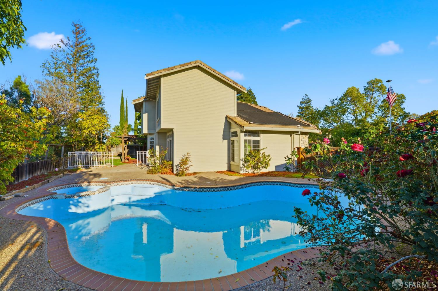 Detail Gallery Image 41 of 41 For 4737 Crestone Peak Ct, Antioch,  CA 94531 - 4 Beds | 3 Baths