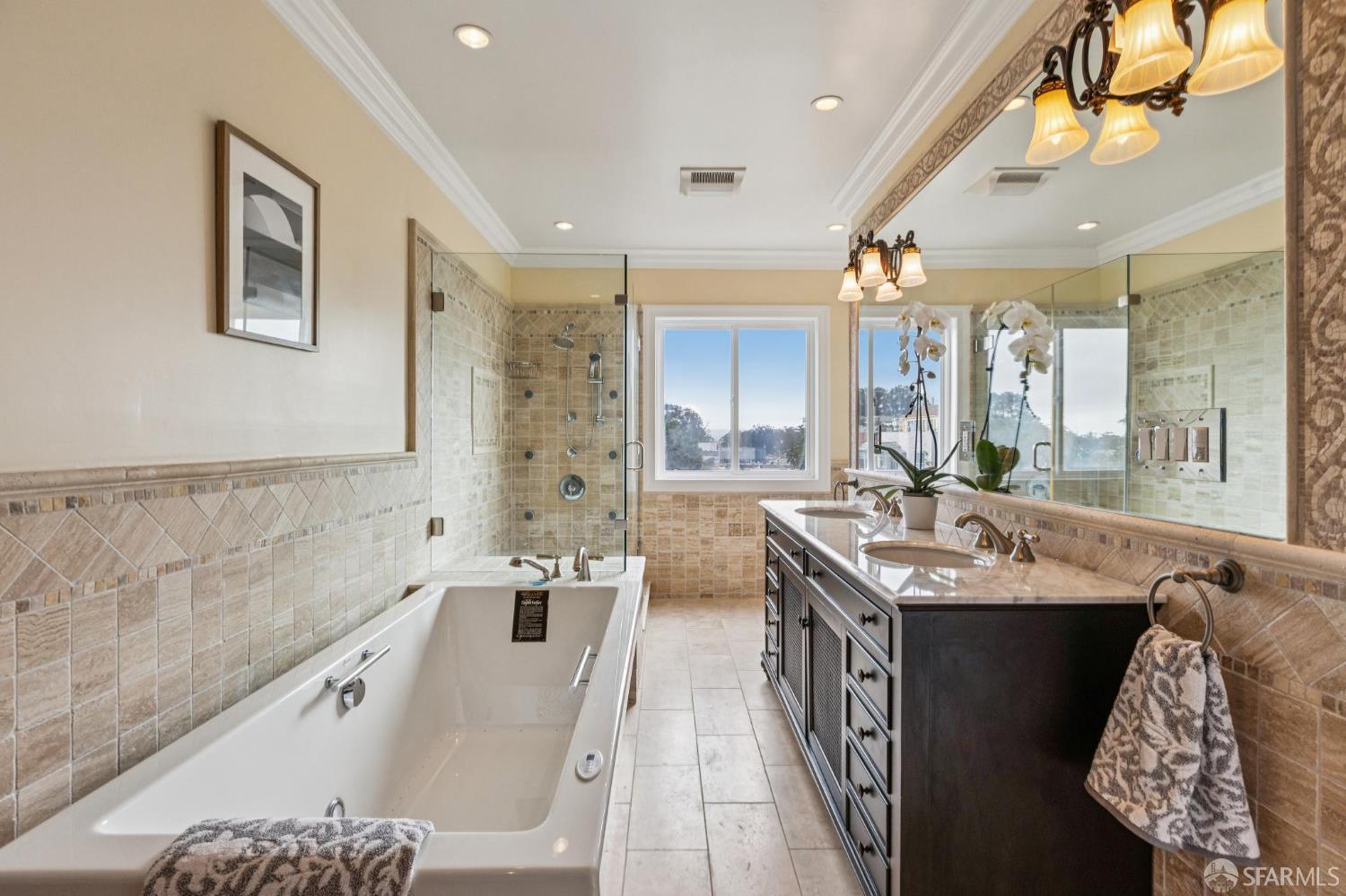 Detail Gallery Image 45 of 64 For 1727 Ulloa St, San Francisco,  CA 94116 - 5 Beds | 4/1 Baths