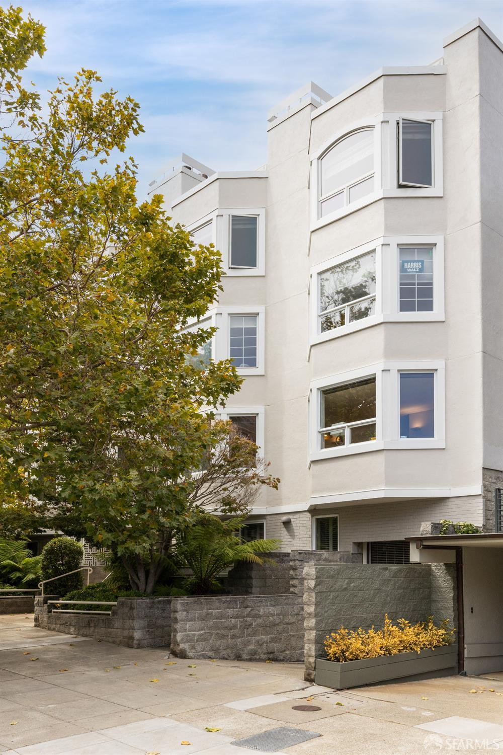 Front Image Thumbnail for 2016 Pacific Ave #201,  San Francisco, CA 94109