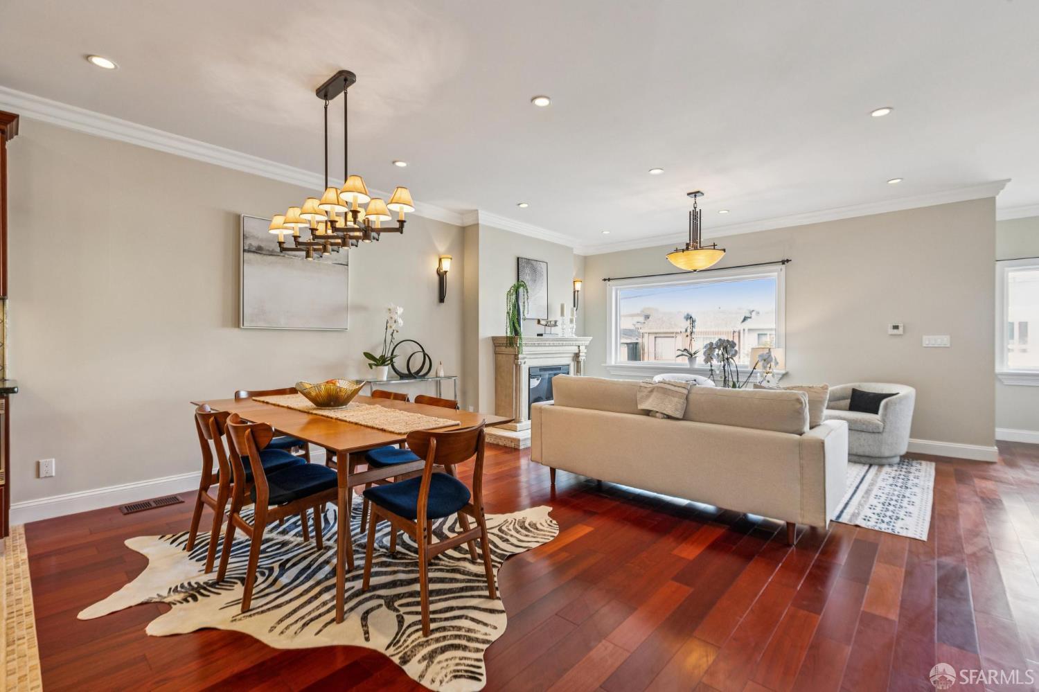 Detail Gallery Image 10 of 64 For 1727 Ulloa St, San Francisco,  CA 94116 - 5 Beds | 4/1 Baths