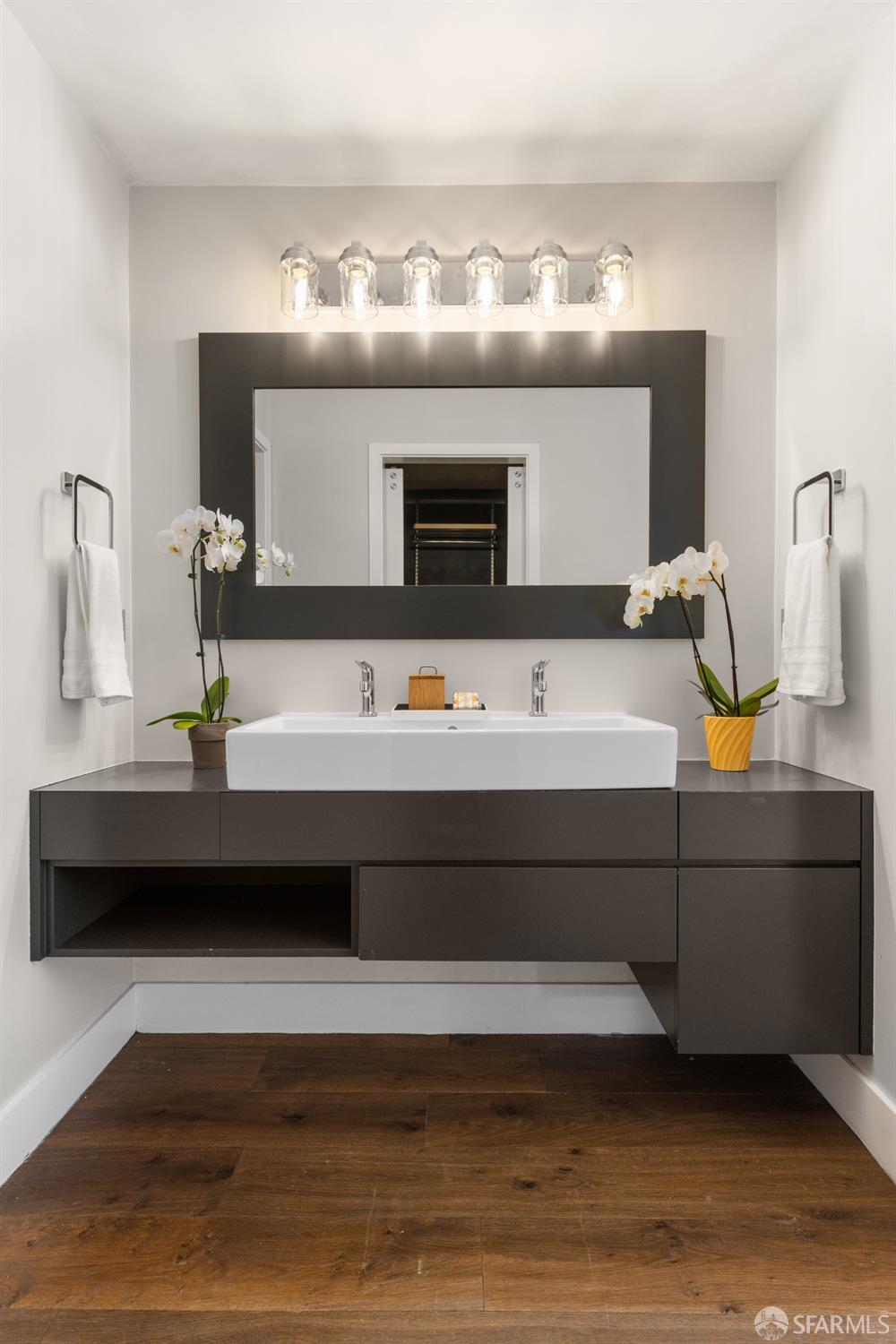 Photo #15: 425085724 Listing: Photo #15