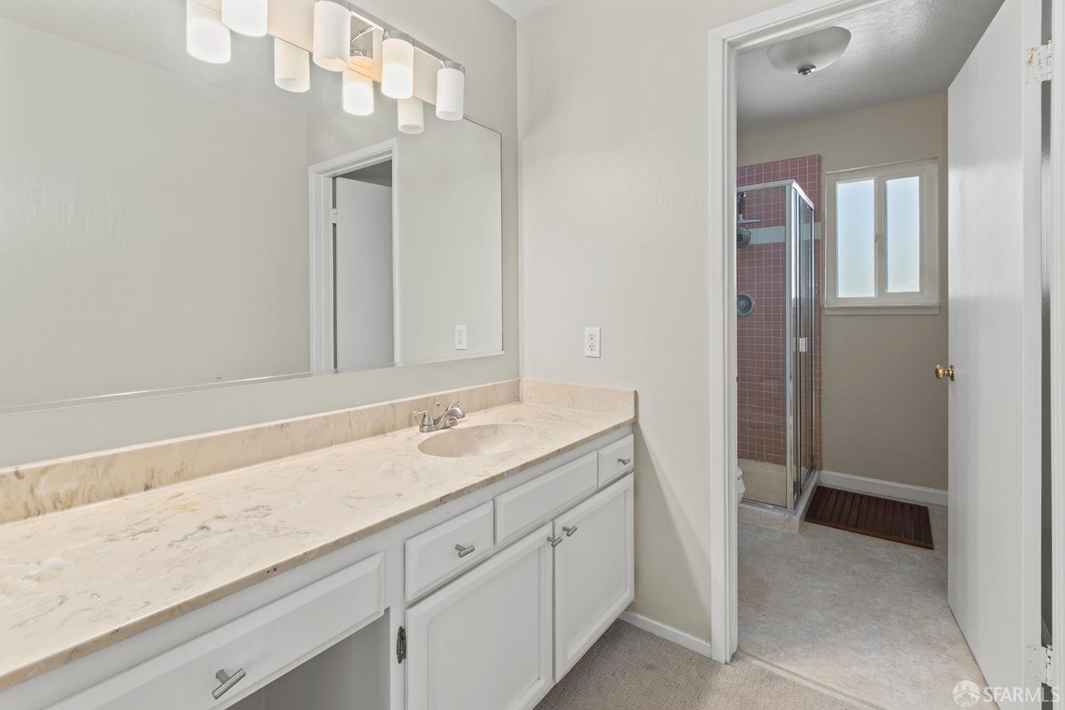 Detail Gallery Image 17 of 25 For 1059 El Centro Ave #3,  Oakland,  CA 94602 - 2 Beds | 2 Baths