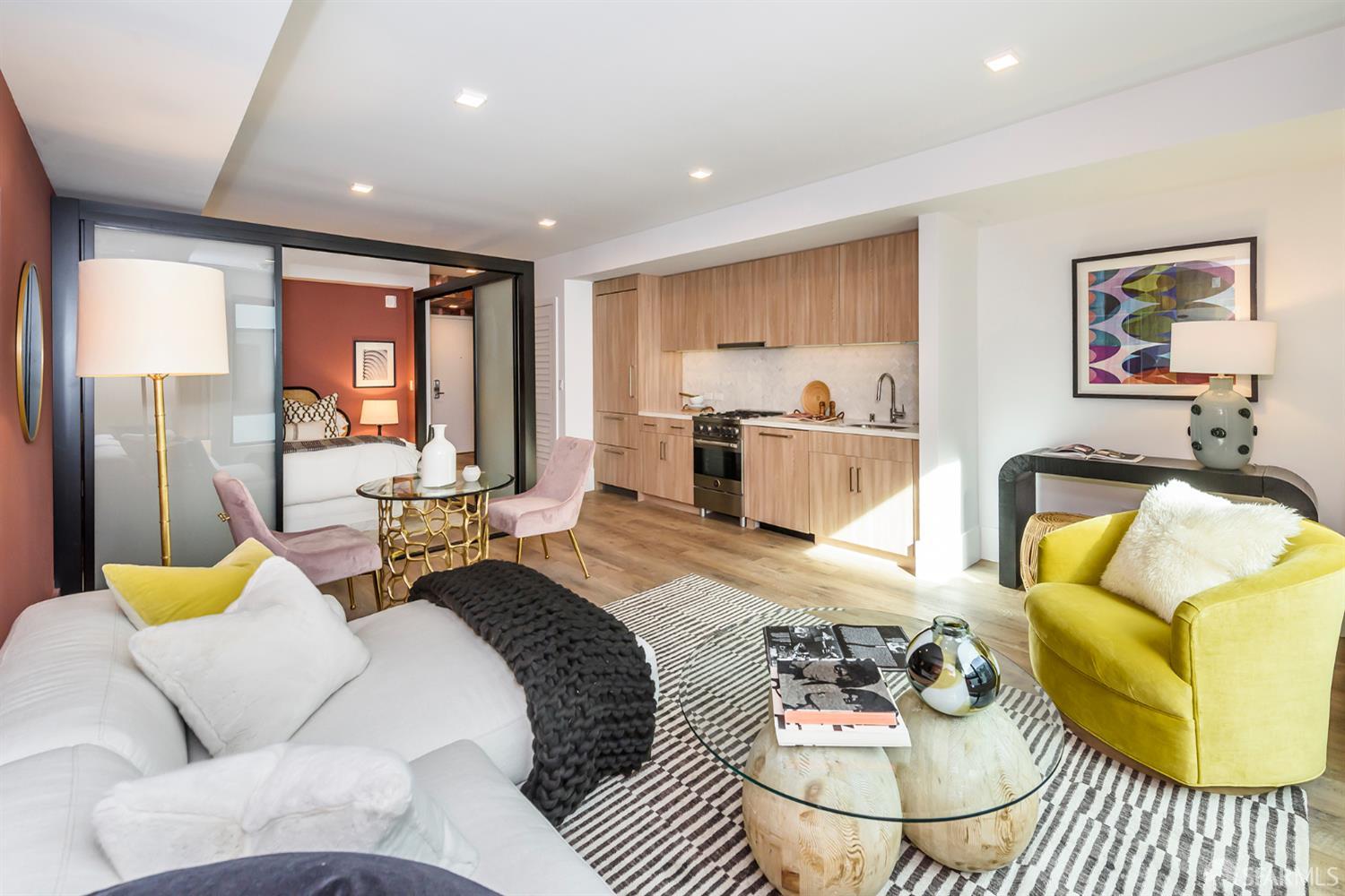 1288 Howard Street # 515