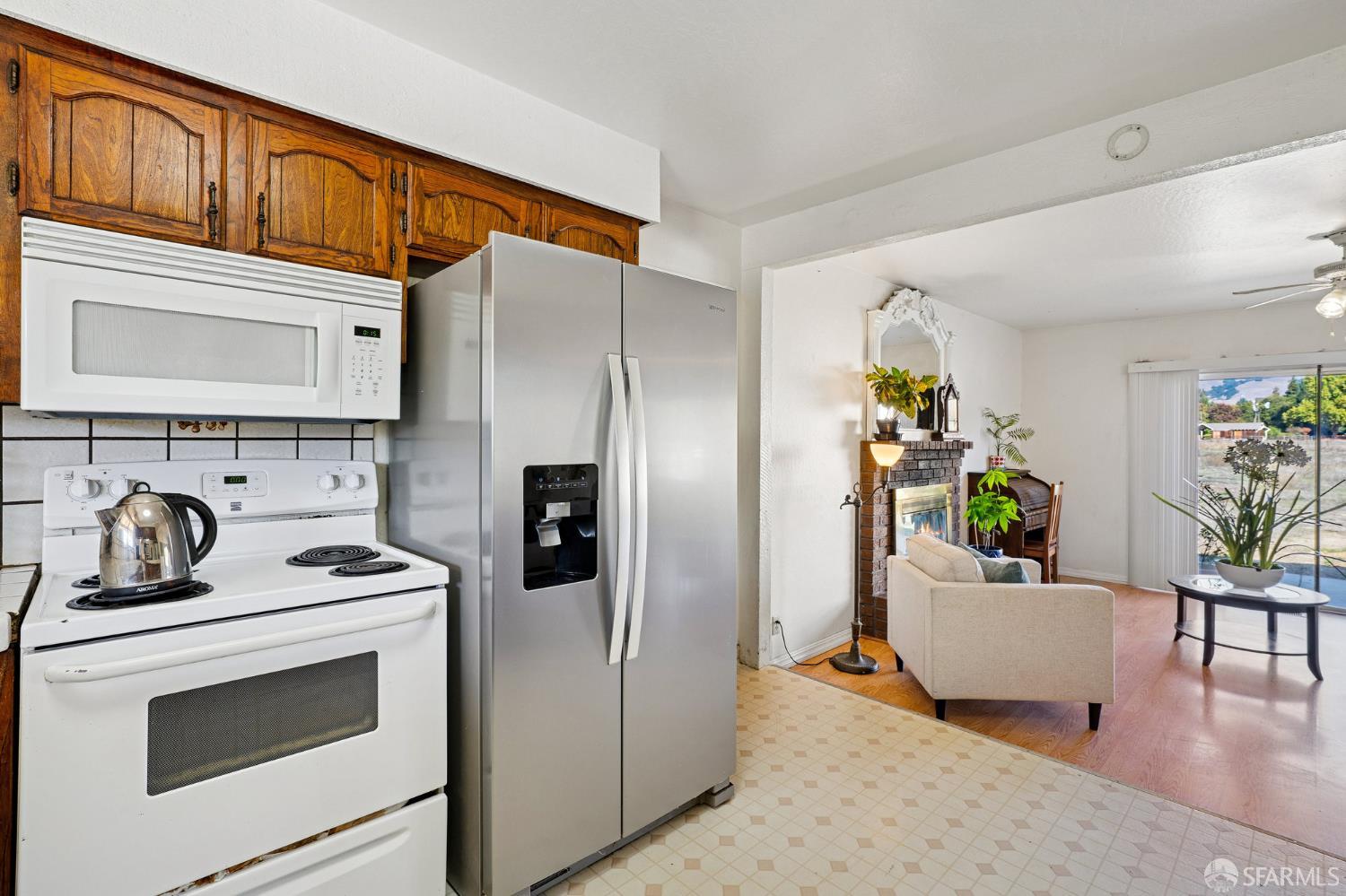 Detail Gallery Image 16 of 49 For 12550 Center Ave, San Martin,  CA 95046 - 3 Beds | 2 Baths