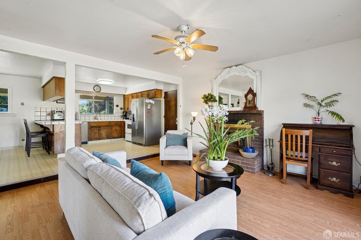 Detail Gallery Image 11 of 49 For 12550 Center Ave, San Martin,  CA 95046 - 3 Beds | 2 Baths