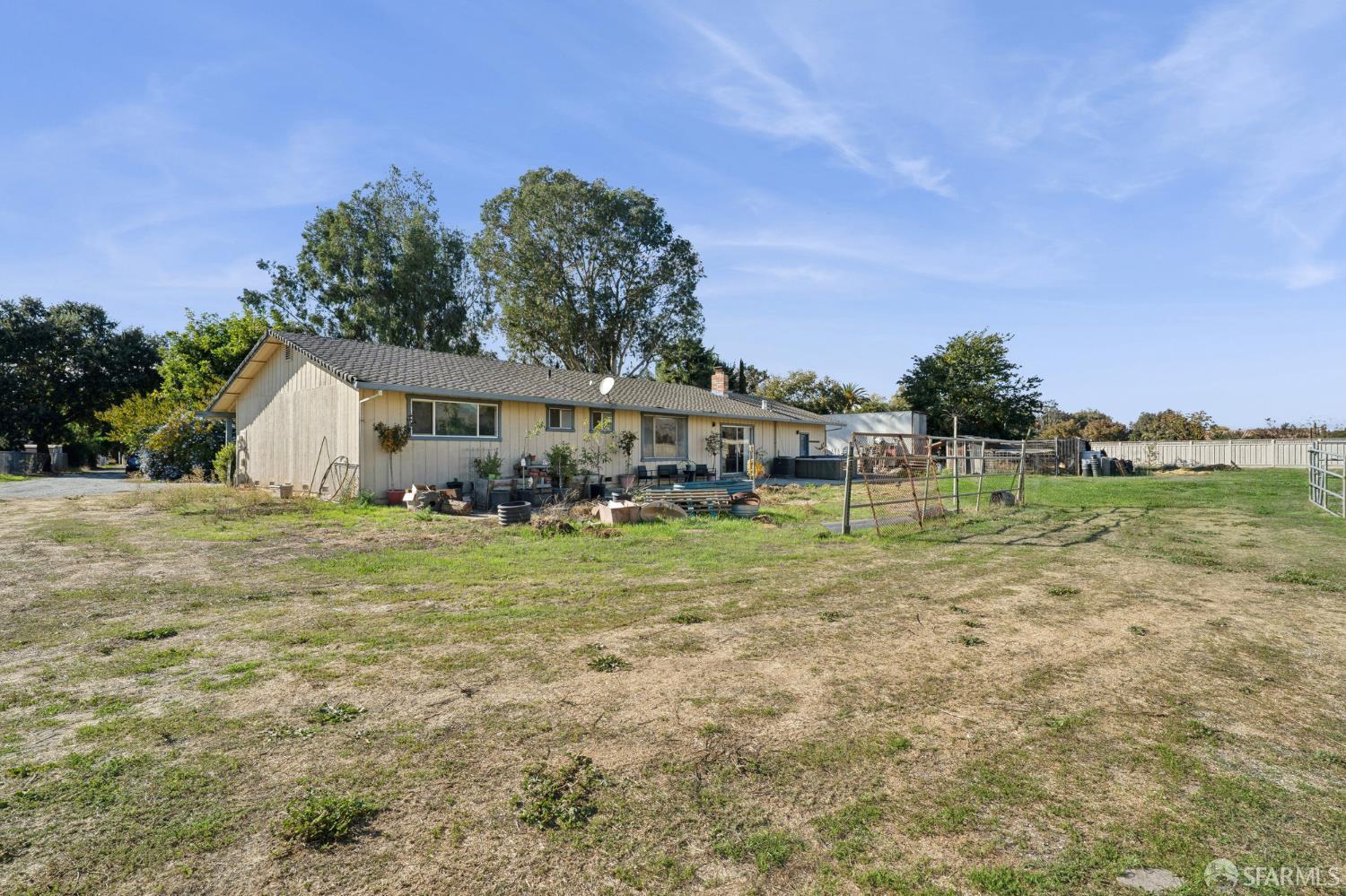 Detail Gallery Image 37 of 49 For 12550 Center Ave, San Martin,  CA 95046 - 3 Beds | 2 Baths