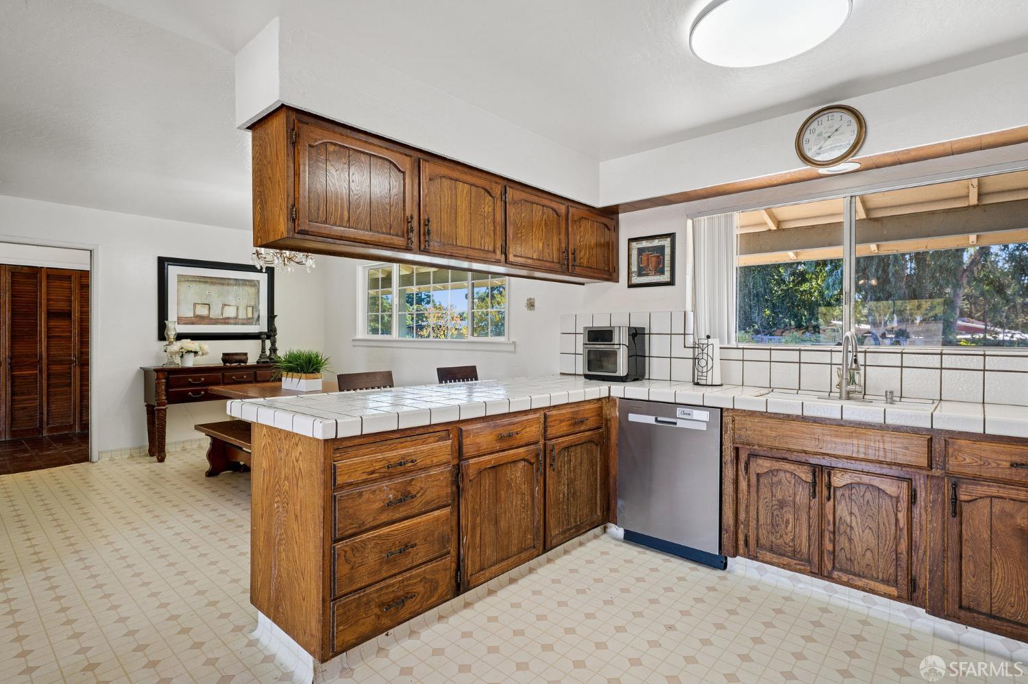 Detail Gallery Image 15 of 49 For 12550 Center Ave, San Martin,  CA 95046 - 3 Beds | 2 Baths