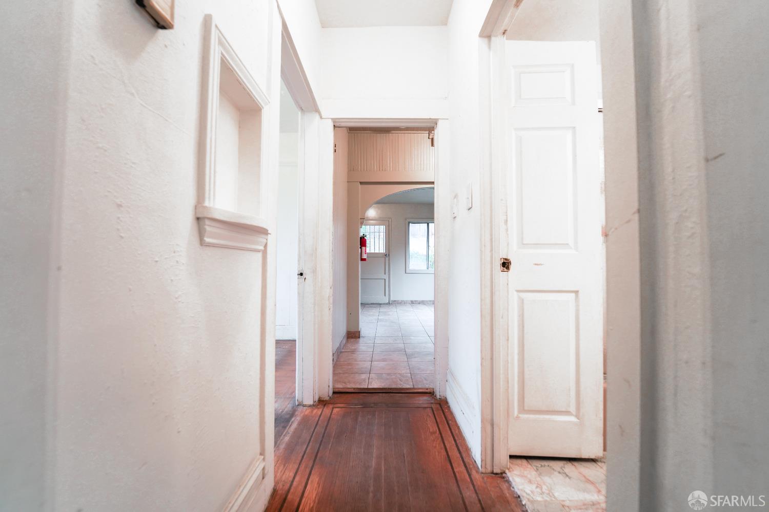 Detail Gallery Image 17 of 28 For 153 Madrid St, San Francisco,  CA 94112 - 3 Beds | 1 Baths