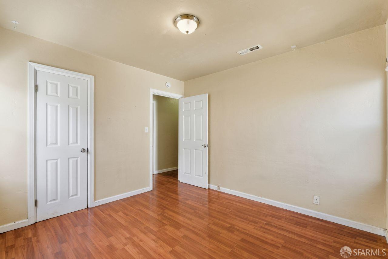 Detail Gallery Image 17 of 50 For 264 N 34th St, San Jose,  CA 95116 - 8 Beds | 4 Baths