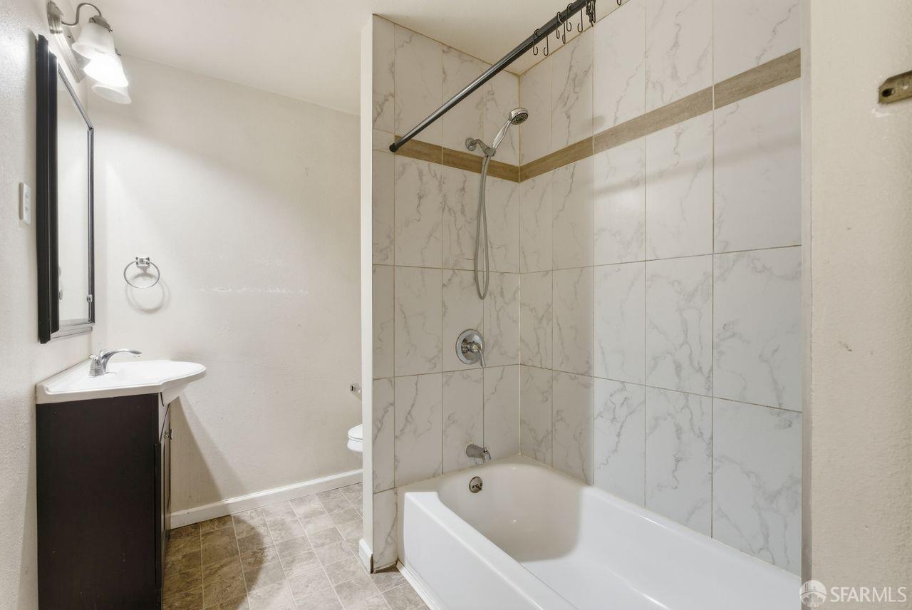 Detail Gallery Image 16 of 50 For 264 N 34th St, San Jose,  CA 95116 - 8 Beds | 4 Baths