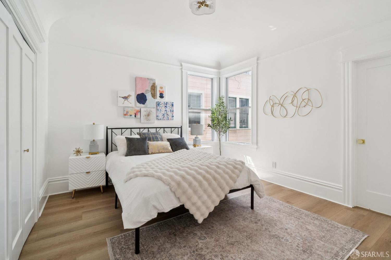 Detail Gallery Image 13 of 23 For 2926 25th St #2926,  San Francisco,  CA 94110 - 3 Beds | 2 Baths