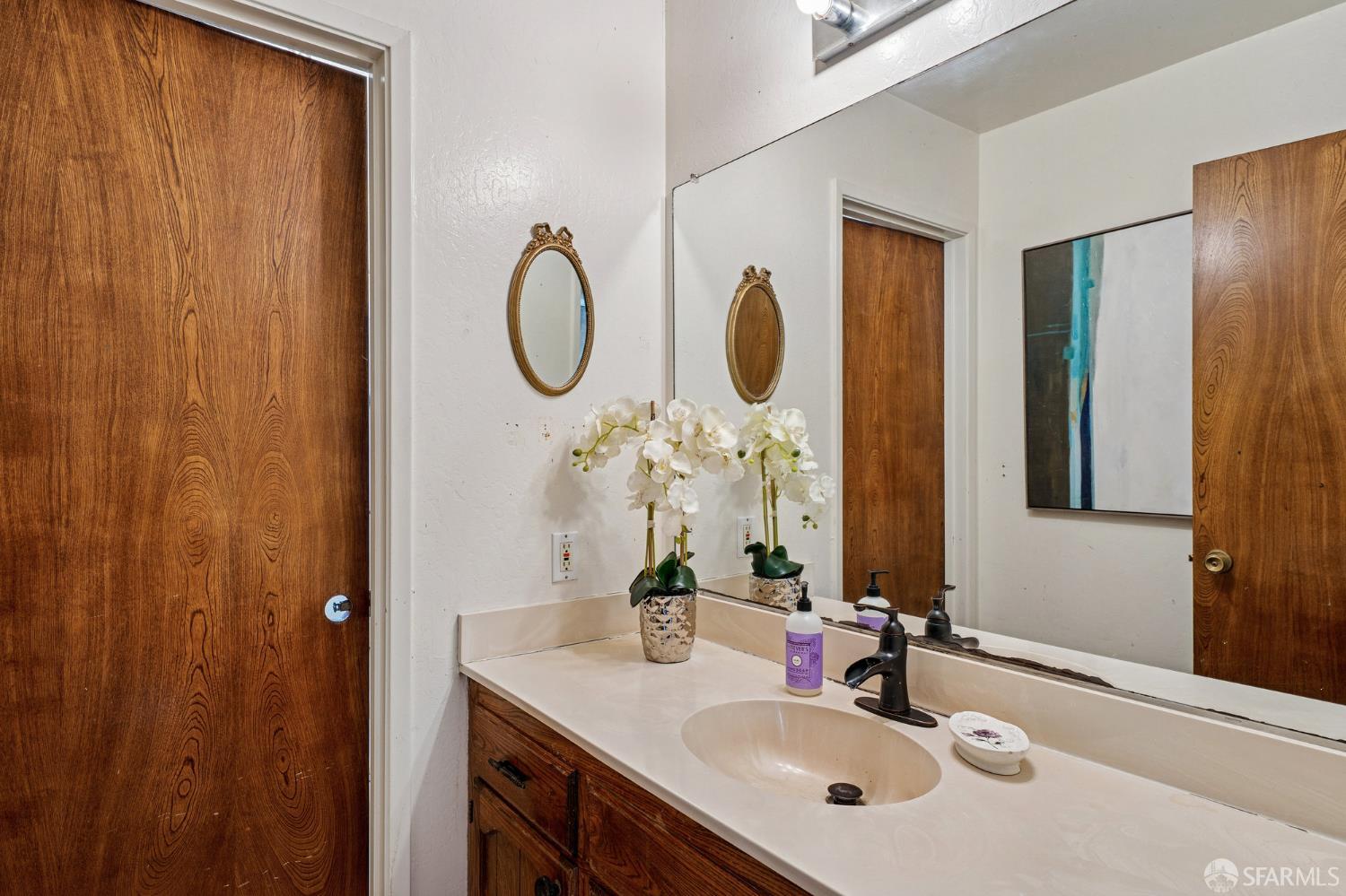 Detail Gallery Image 28 of 49 For 12550 Center Ave, San Martin,  CA 95046 - 3 Beds | 2 Baths