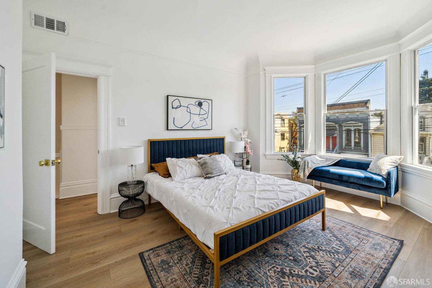 Detail Gallery Image 11 of 26 For 2926 25th St #2928,  San Francisco,  CA 94110 - 3 Beds | 2 Baths