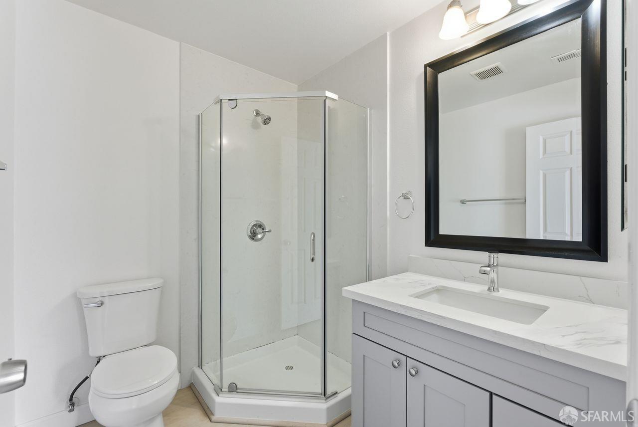 Detail Gallery Image 25 of 50 For 264 N 34th St, San Jose,  CA 95116 - 8 Beds | 4 Baths