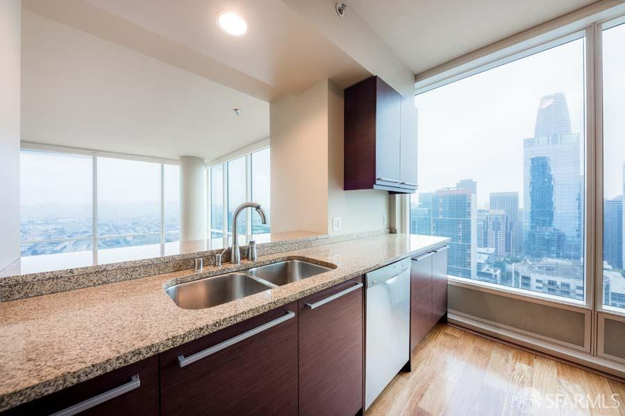 Detail Gallery Image 5 of 21 For 425 1st St #3606,  San Francisco,  CA 94105 - 2 Beds | 2 Baths