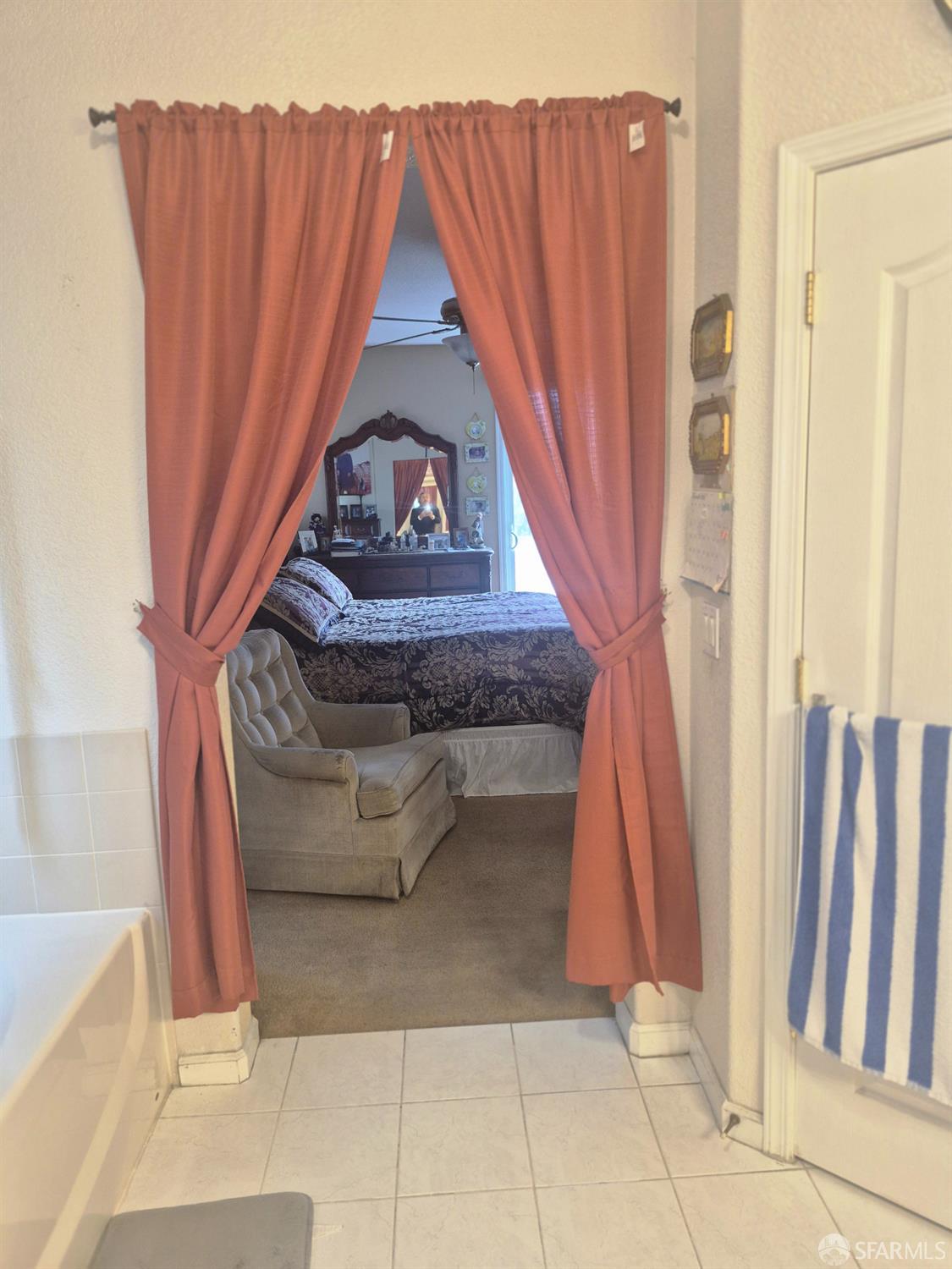 Detail Gallery Image 17 of 40 For 917 Promenade Dr, Pittsburg,  CA 94565 - 5 Beds | 2 Baths