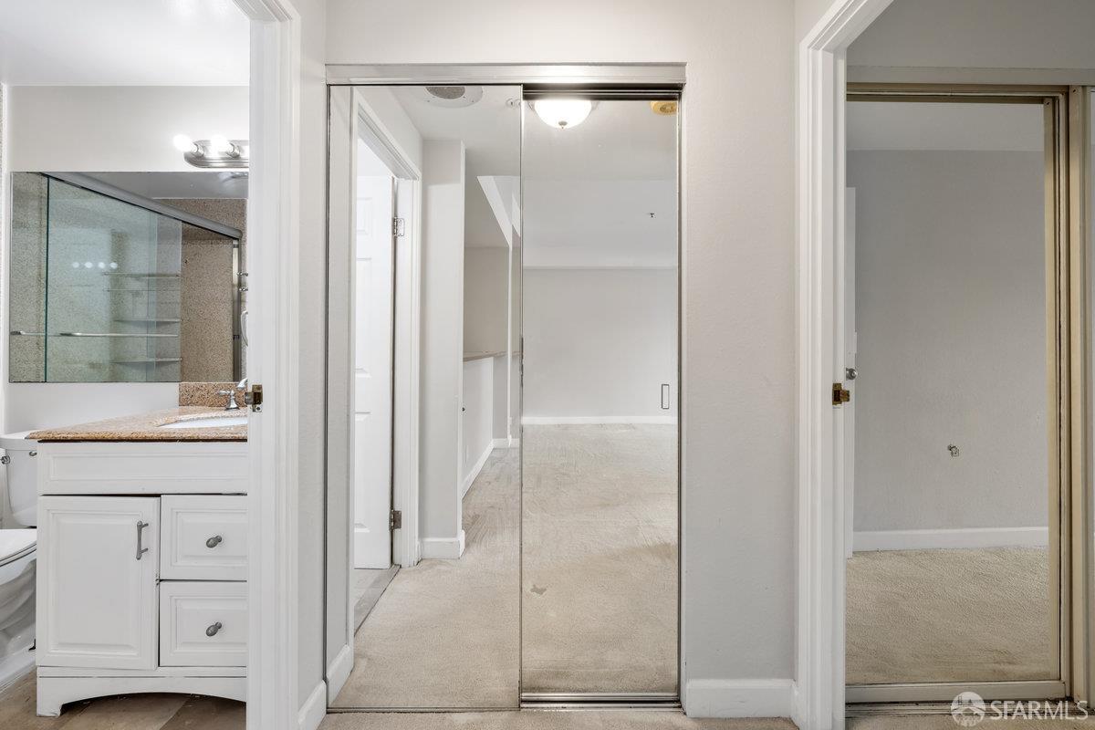 Photo #14: 425084793 Listing: Photo #14