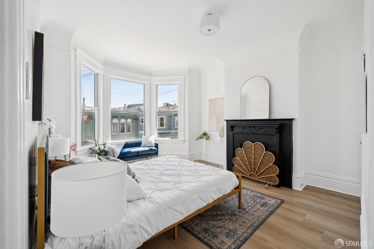 Detail Gallery Image 10 of 26 For 2926 25th St #2928,  San Francisco,  CA 94110 - 3 Beds | 2 Baths