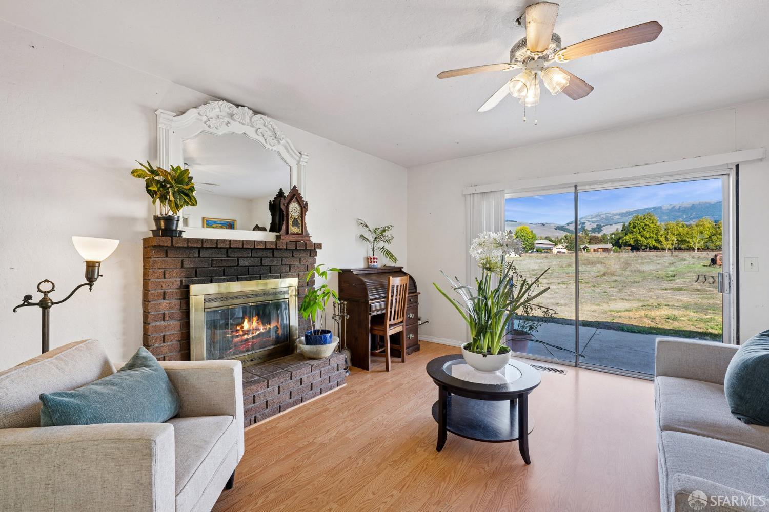Detail Gallery Image 12 of 49 For 12550 Center Ave, San Martin,  CA 95046 - 3 Beds | 2 Baths