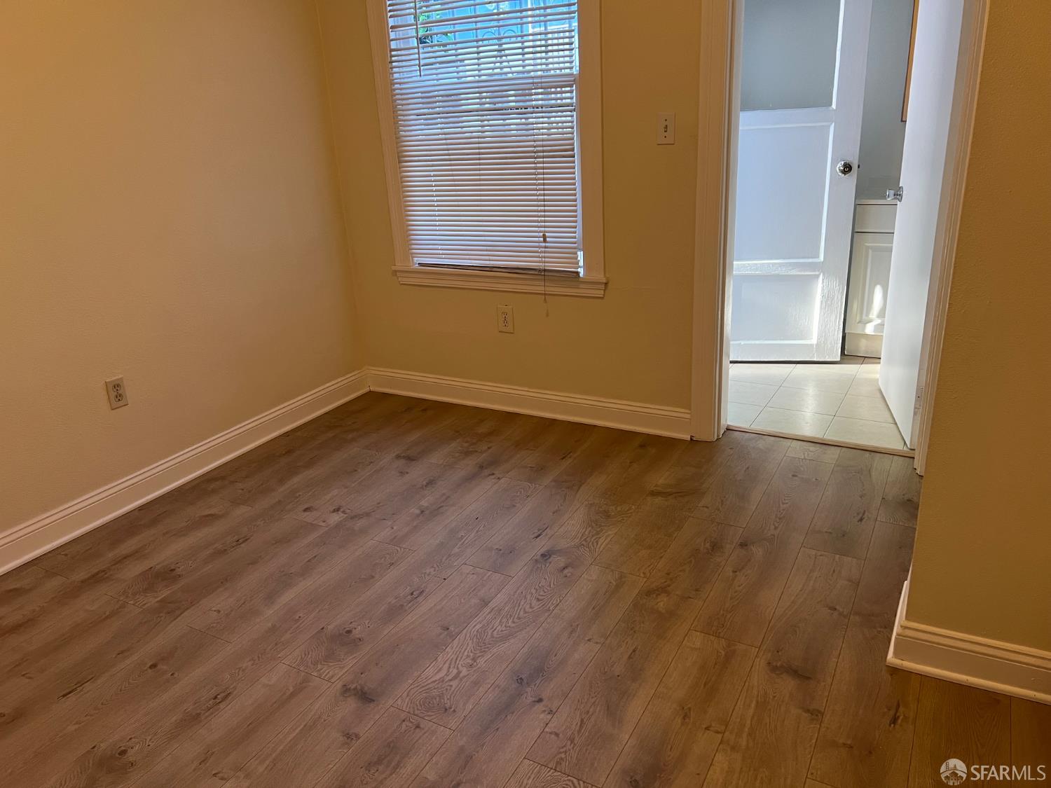 Detail Gallery Image 7 of 8 For 1702 26th Ave, Oakland,  CA 94601 - 3 Beds | 2 Baths