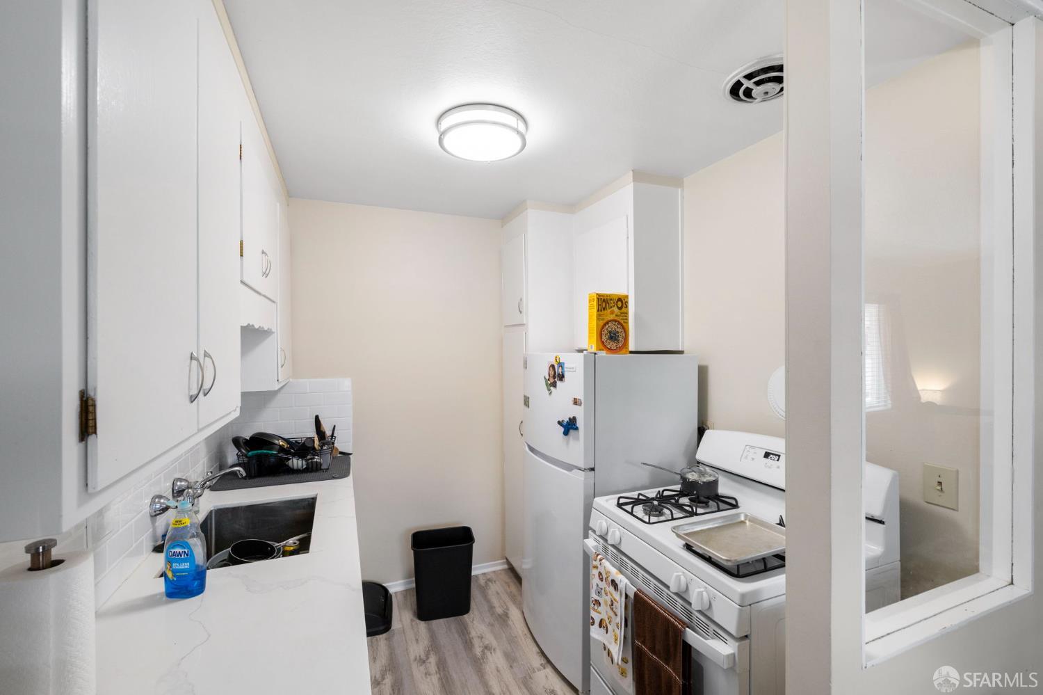 Detail Gallery Image 15 of 47 For 518 19th Ave, San Mateo,  CA 94403 - – Beds | – Baths