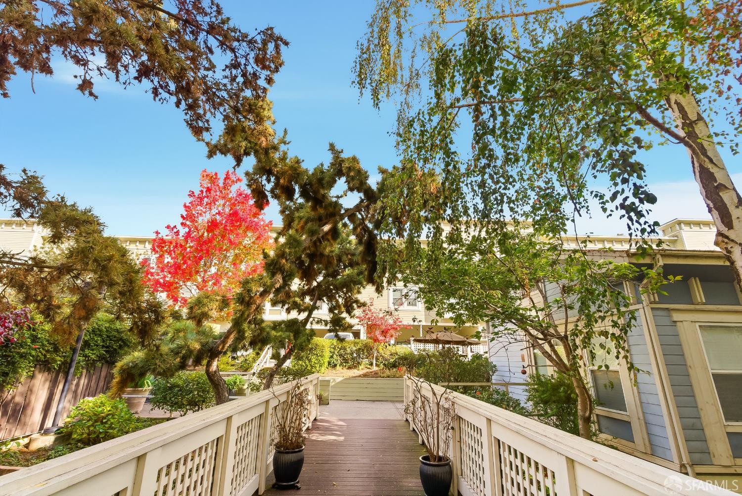 Detail Gallery Image 23 of 31 For 1218 Rhode Island St #5,  San Francisco,  CA 94107 - 3 Beds | 2 Baths