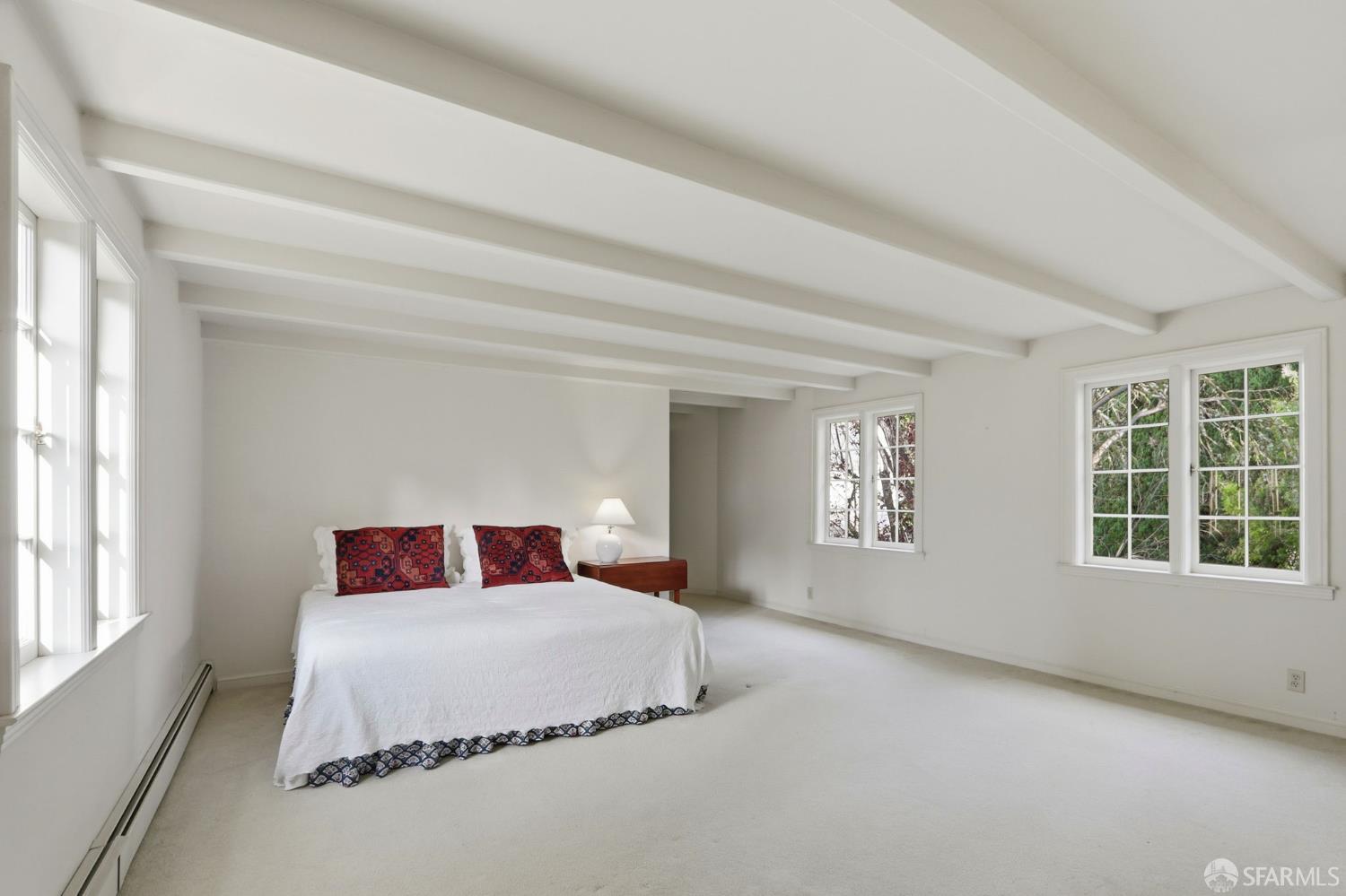 Detail Gallery Image 40 of 53 For 6 Cypress Ct, Los Altos,  CA 94022 - 5 Beds | 3/2 Baths