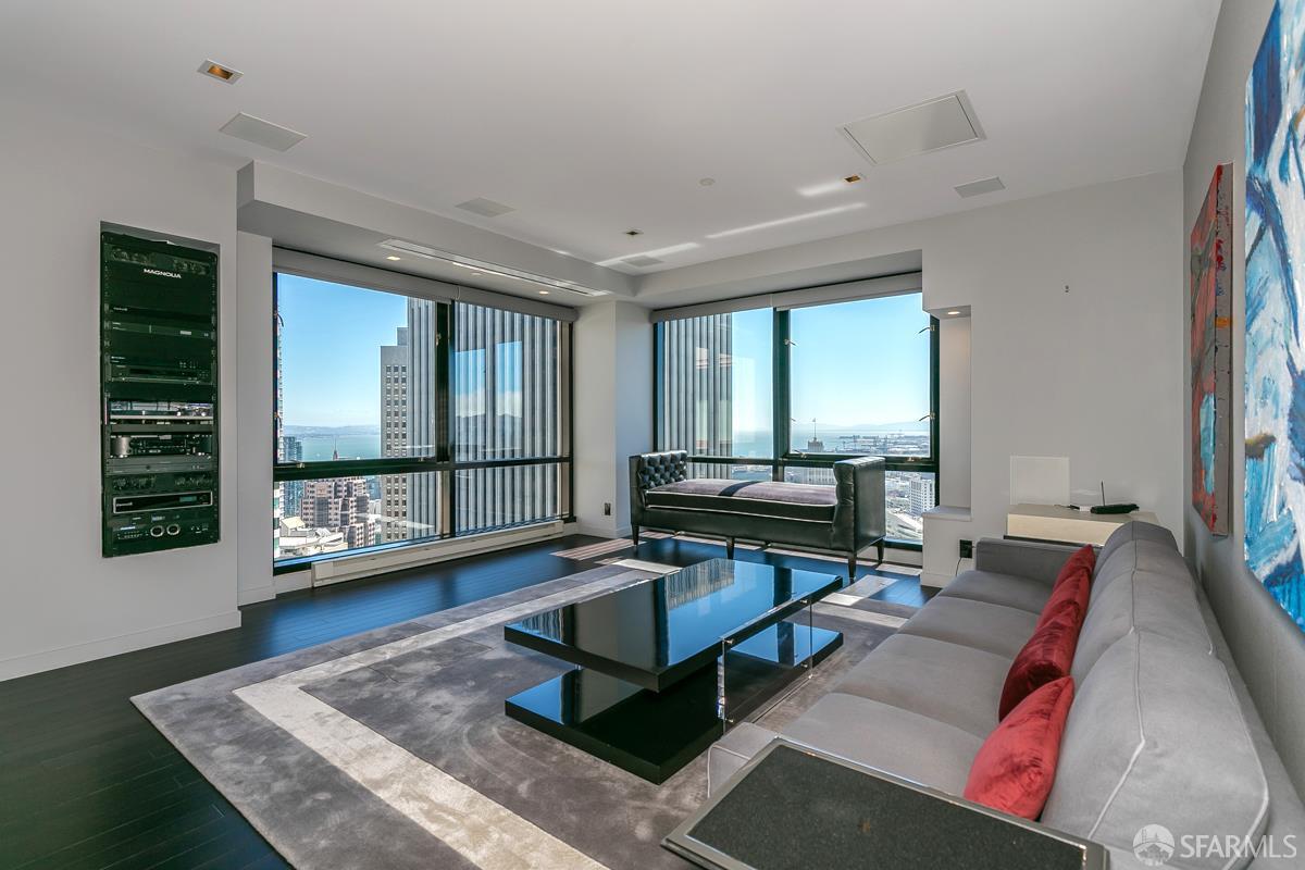 333 Bush Street # 3903