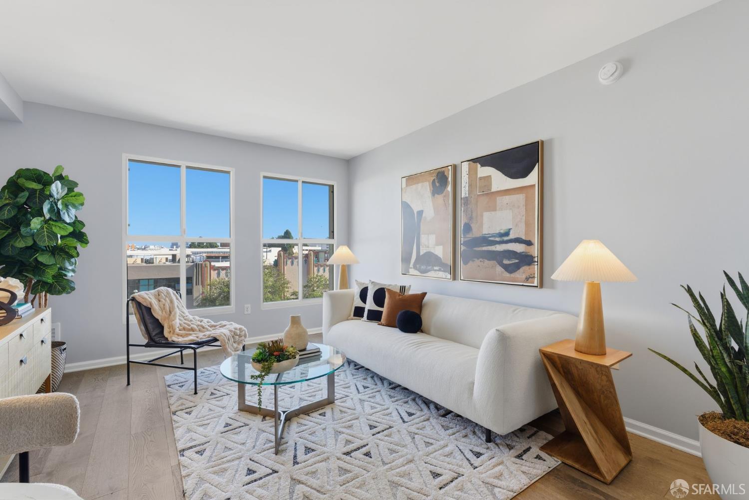 Detail Gallery Image 13 of 60 For 140 South Van Ness Ave #417,  San Francisco,  CA 94103 - 1 Beds | 1/1 Baths