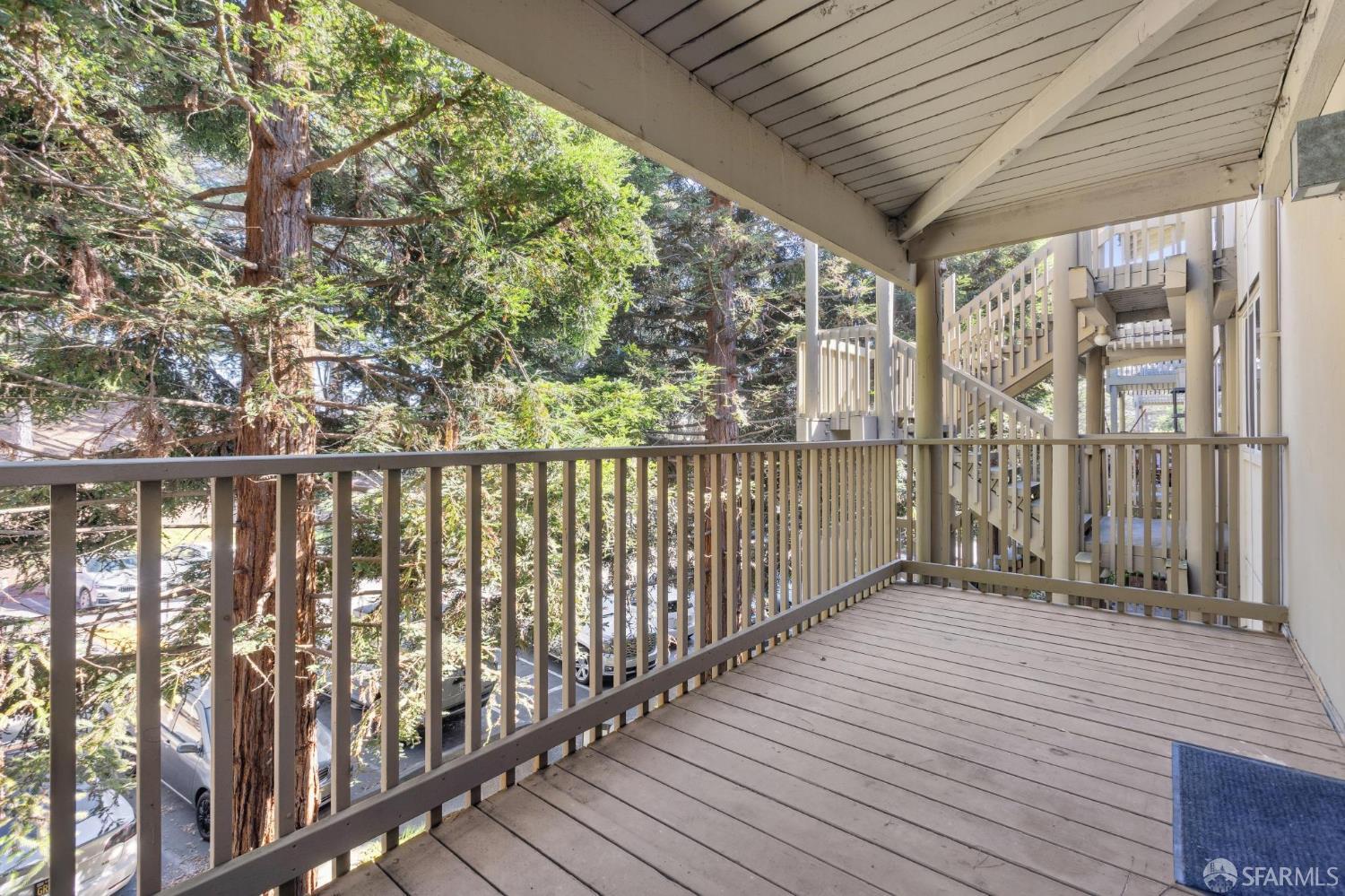 Detail Gallery Image 11 of 39 For 368 Imperial Way #233,  Daly City,  CA 94015 - 2 Beds | 2 Baths