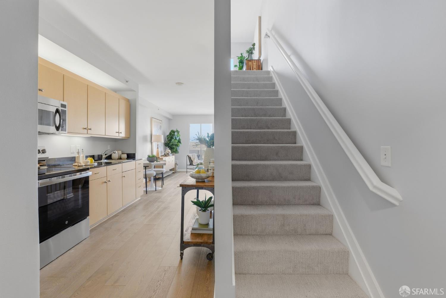 Detail Gallery Image 24 of 60 For 140 South Van Ness Ave #417,  San Francisco,  CA 94103 - 1 Beds | 1/1 Baths