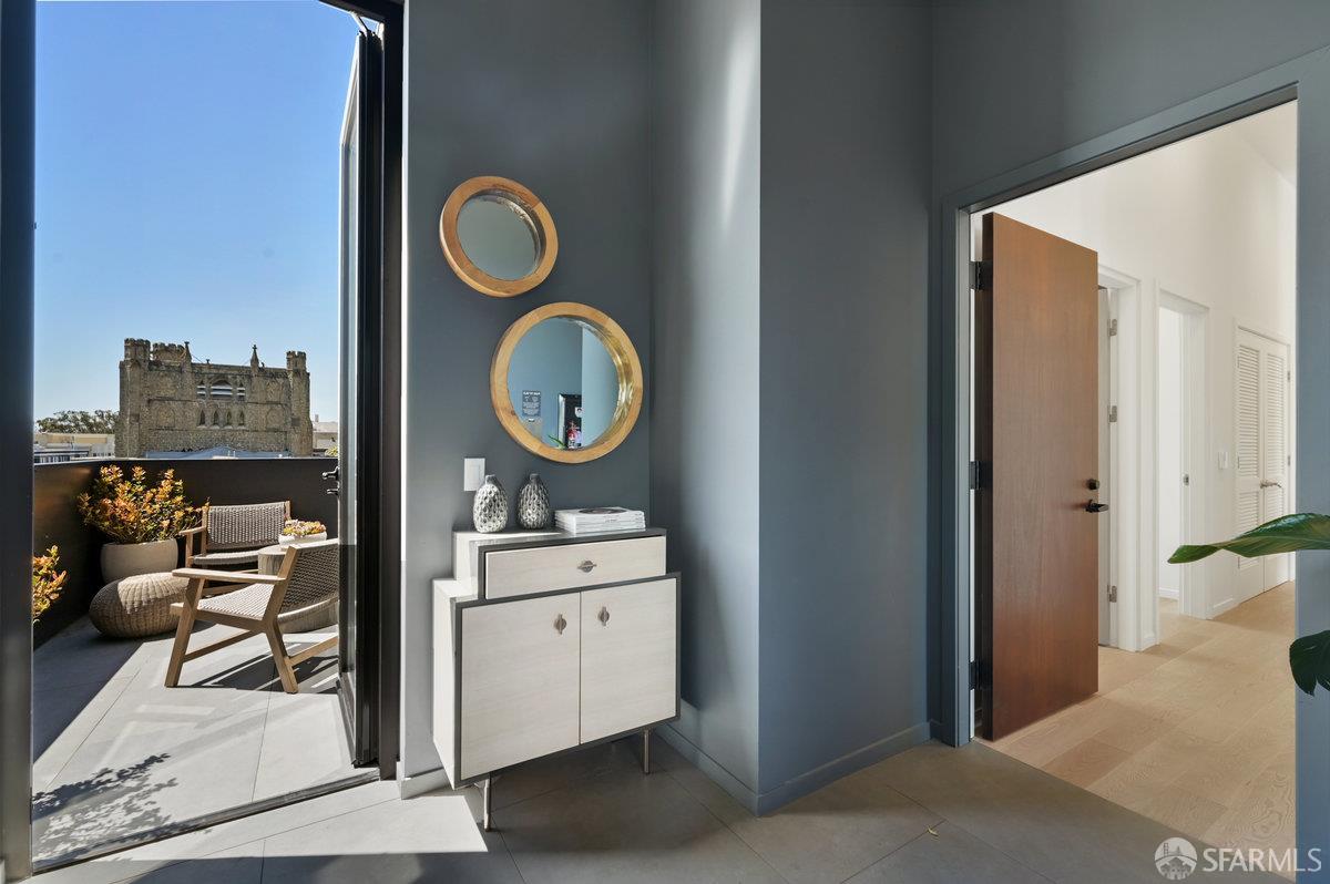 Photo #9: 425086243 Listing: Photo #9