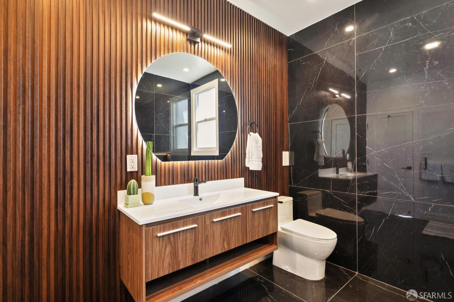 Detail Gallery Image 15 of 28 For 1234 Francisco St #6,  San Francisco,  CA 94109 - 2 Beds | 2 Baths