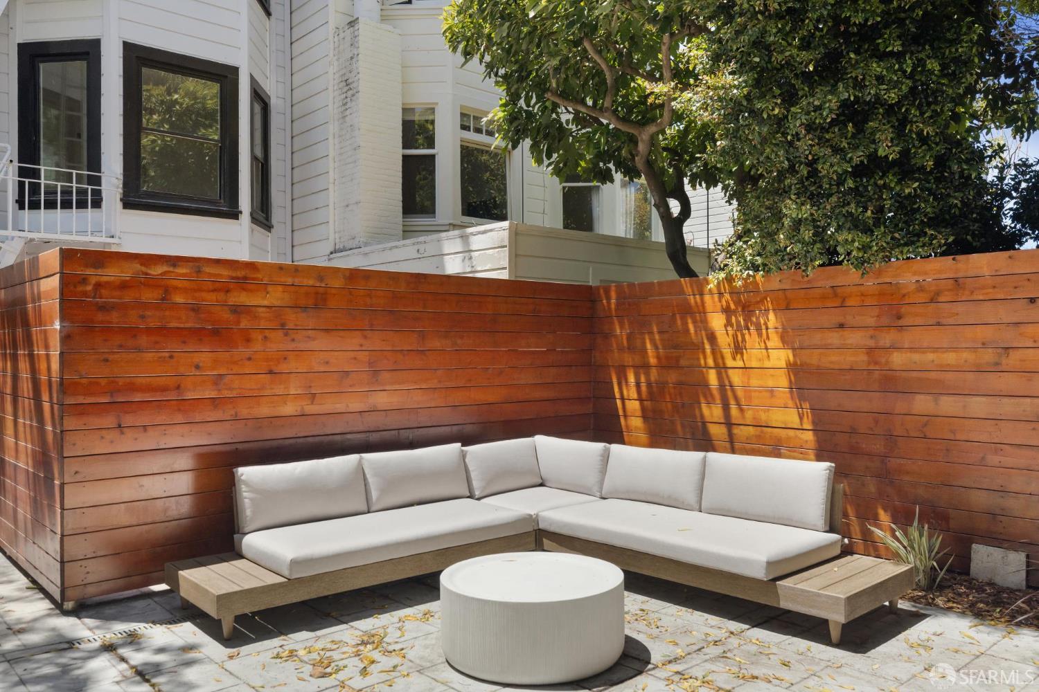 Detail Gallery Image 20 of 28 For 1234 Francisco St #6,  San Francisco,  CA 94109 - 2 Beds | 2 Baths