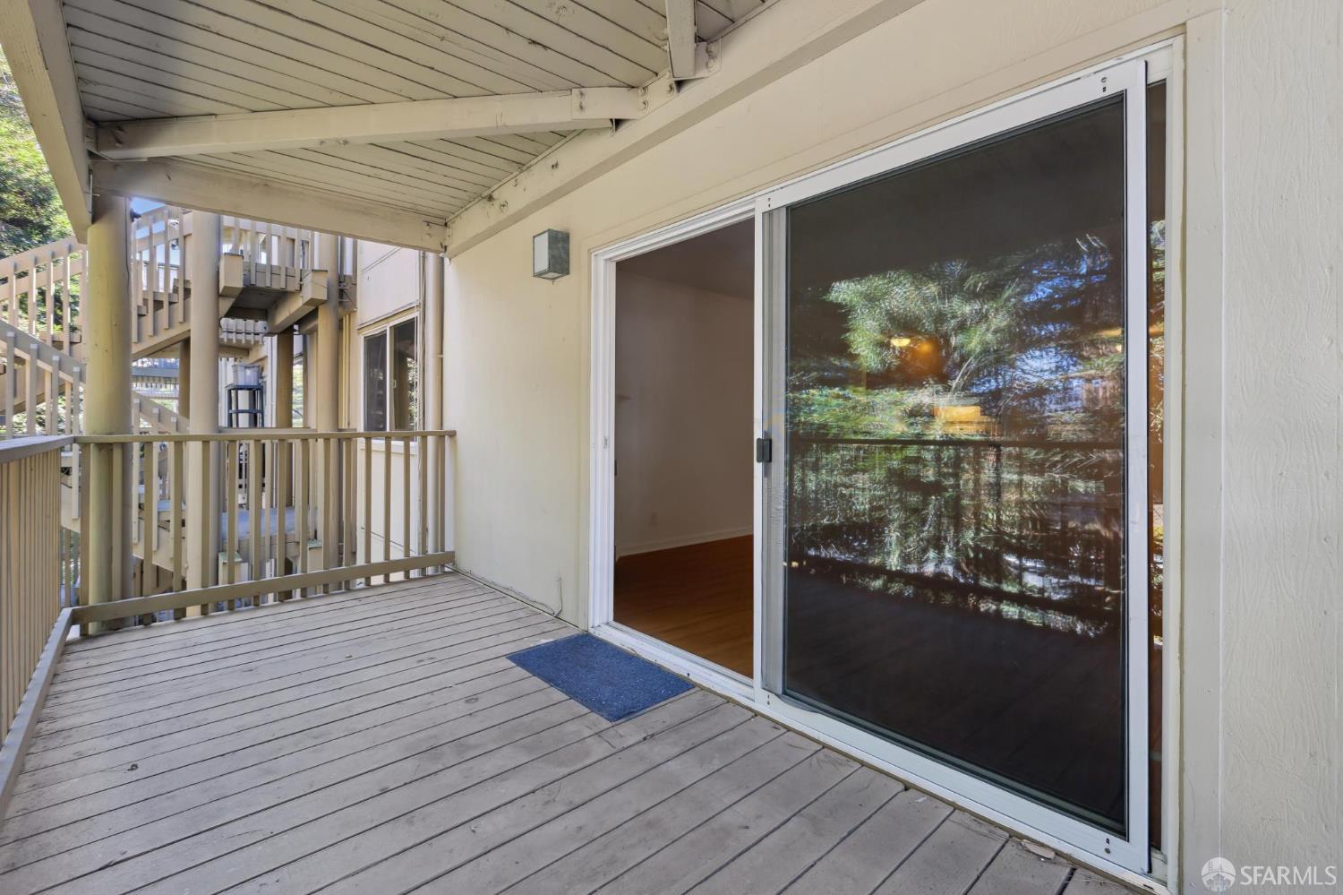 Detail Gallery Image 13 of 39 For 368 Imperial Way #233,  Daly City,  CA 94015 - 2 Beds | 2 Baths