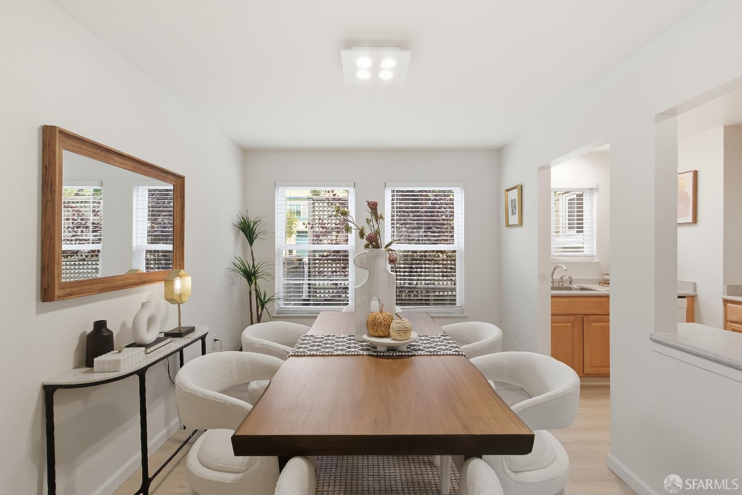 Detail Gallery Image 6 of 31 For 1218 Rhode Island St #5,  San Francisco,  CA 94107 - 3 Beds | 2 Baths