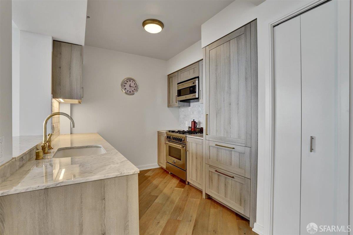 Detail Gallery Image 3 of 30 For 401 Harrison St 14g,  San Francisco,  CA 94105 - 1 Beds | 1 Baths