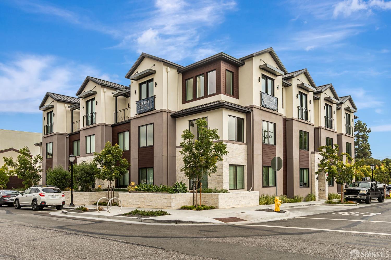 Detail Gallery Image 30 of 39 For 425 First St #14,  Los Altos,  CA 94022 - 1 Beds | 1/1 Baths