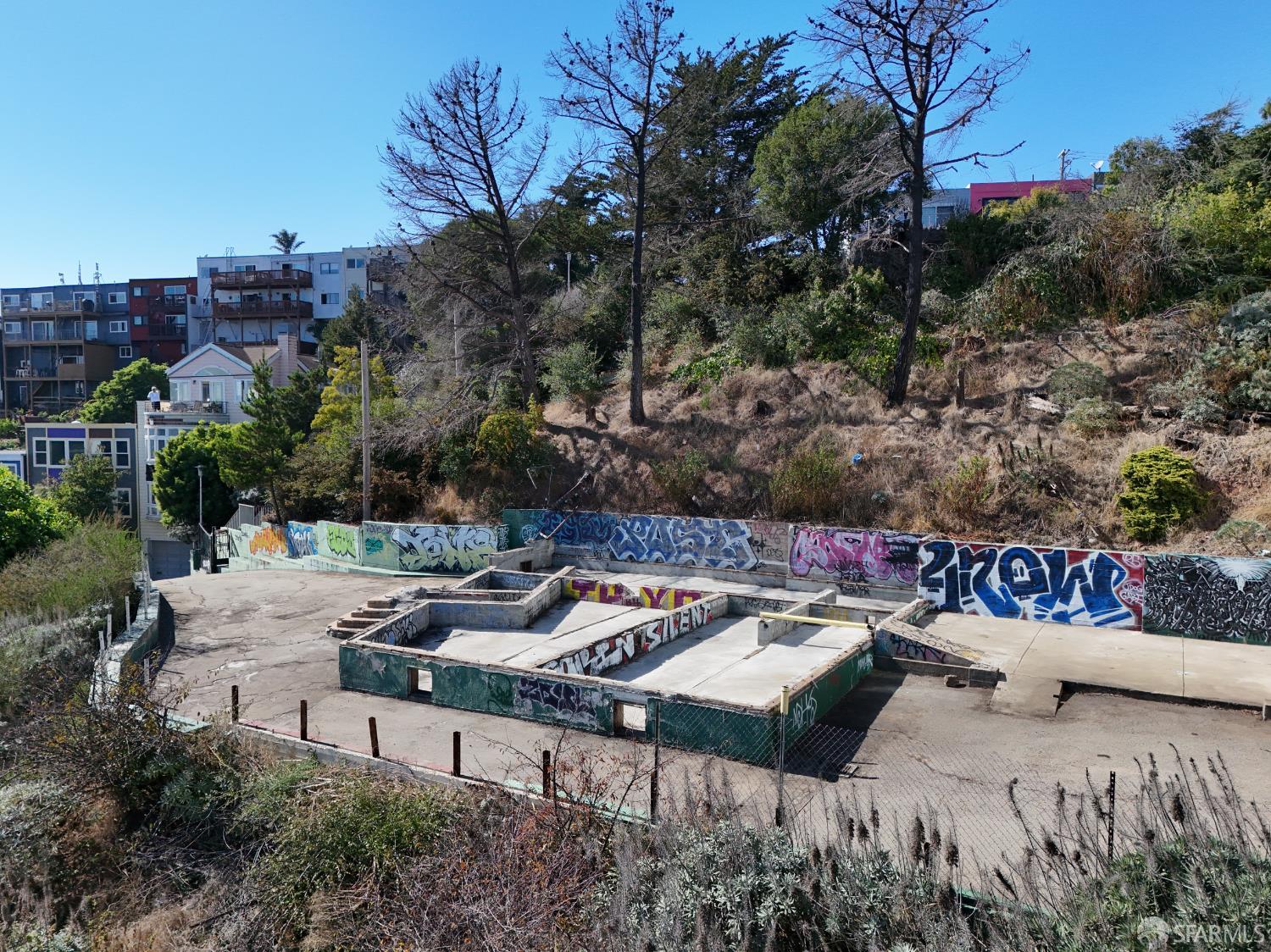 Detail Gallery Image 27 of 35 For 400 Franconia St, San Francisco,  CA 94110 - 5 Beds | 4/1 Baths