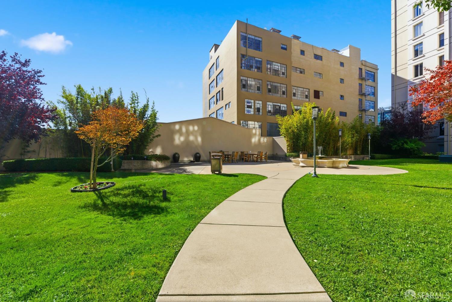 Detail Gallery Image 37 of 60 For 140 South Van Ness Ave #417,  San Francisco,  CA 94103 - 1 Beds | 1/1 Baths