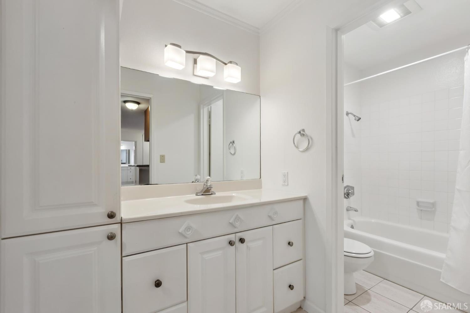 Detail Gallery Image 22 of 39 For 368 Imperial Way #233,  Daly City,  CA 94015 - 2 Beds | 2 Baths